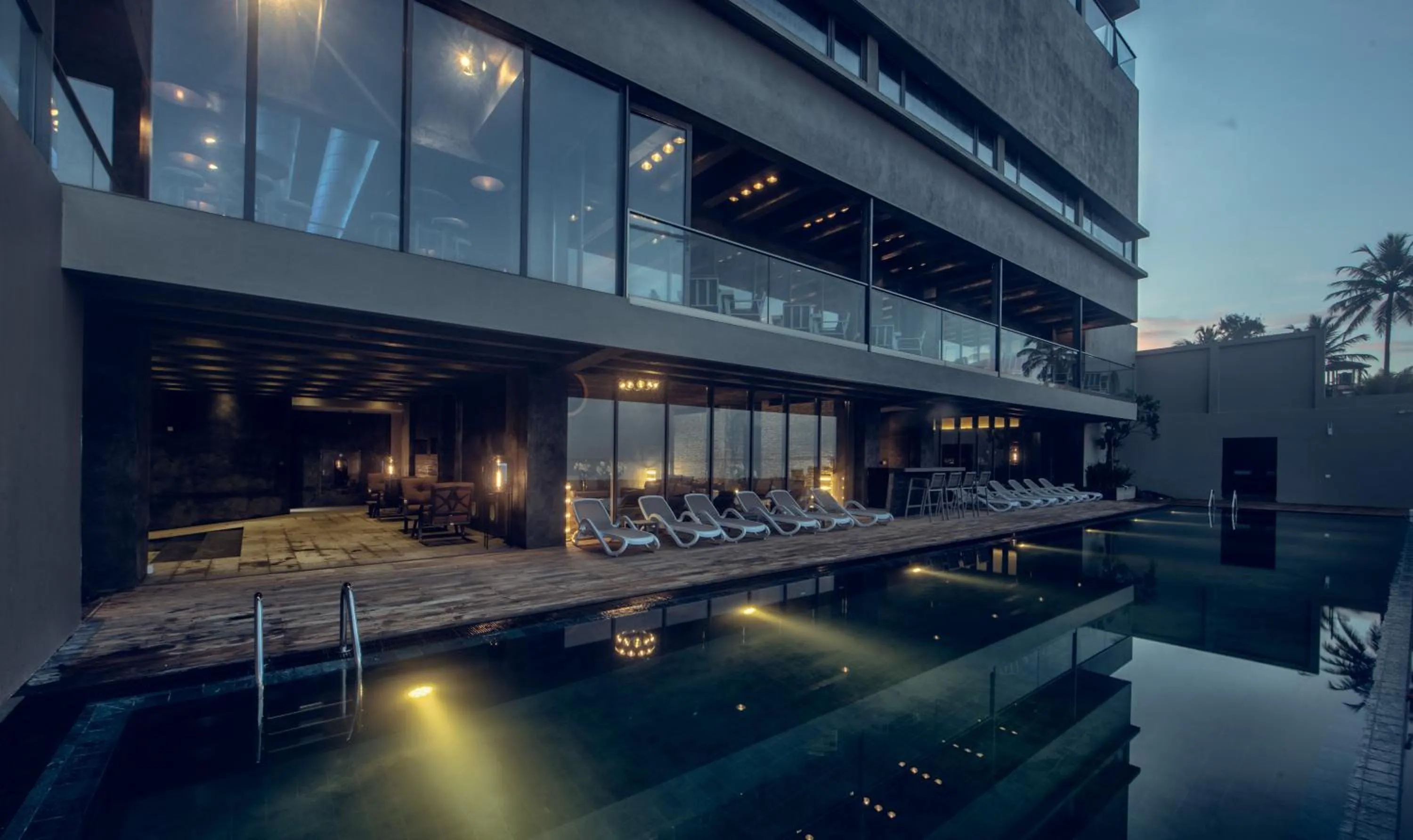 Swimming pool in Pledge Scape