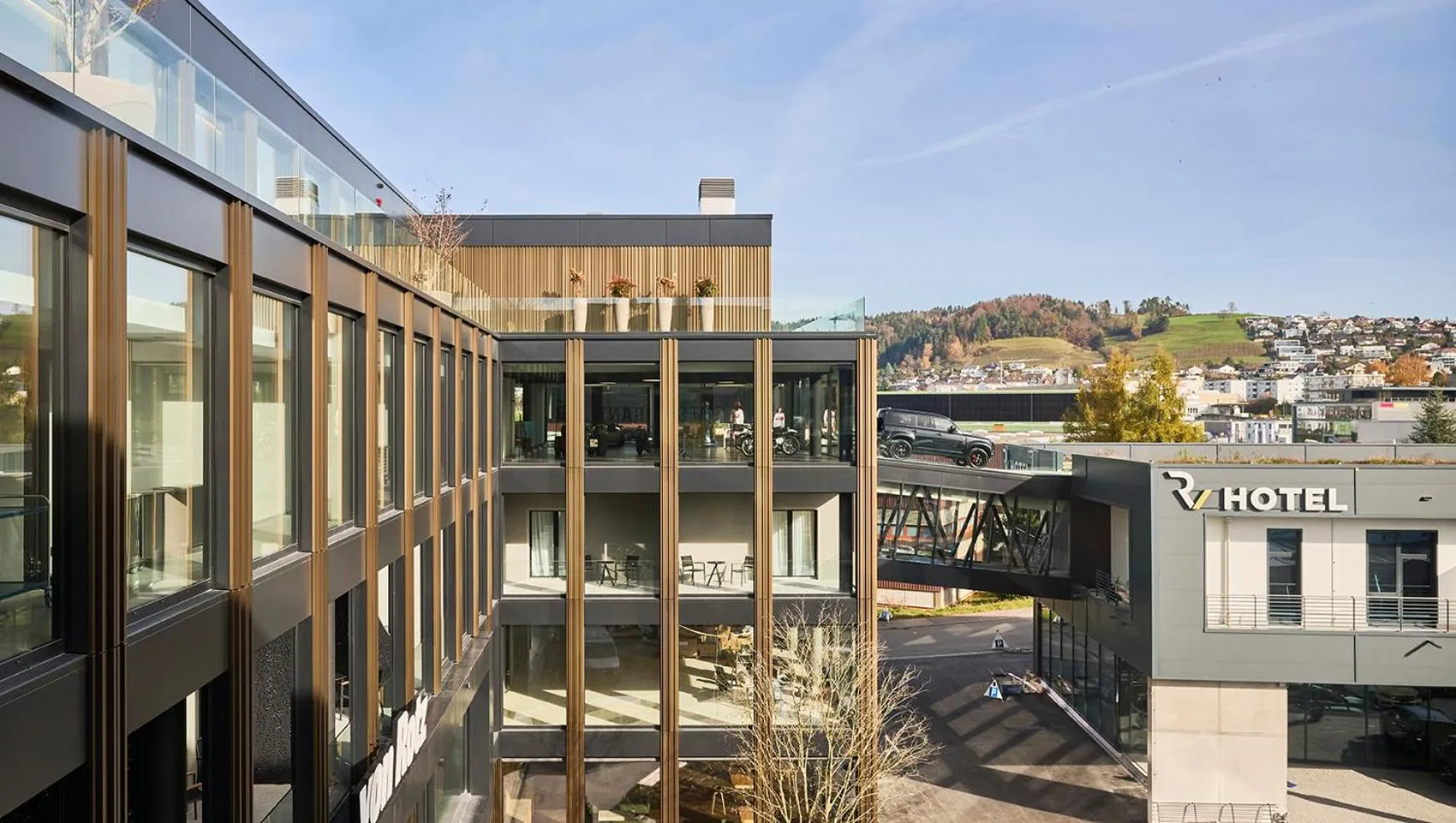 Property building in Hotel von Rotz