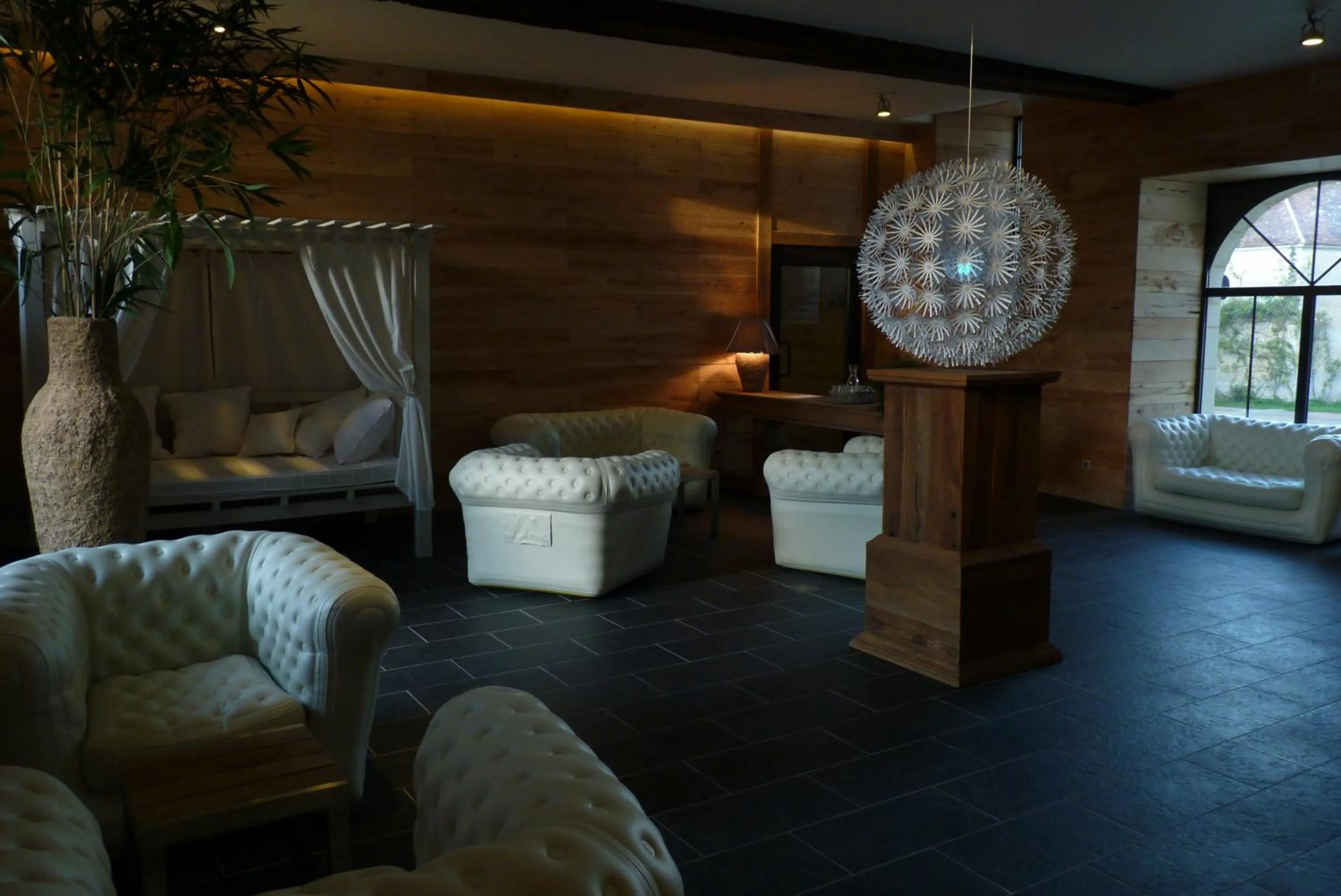 Photo of the whole room in Domaine De Villeray