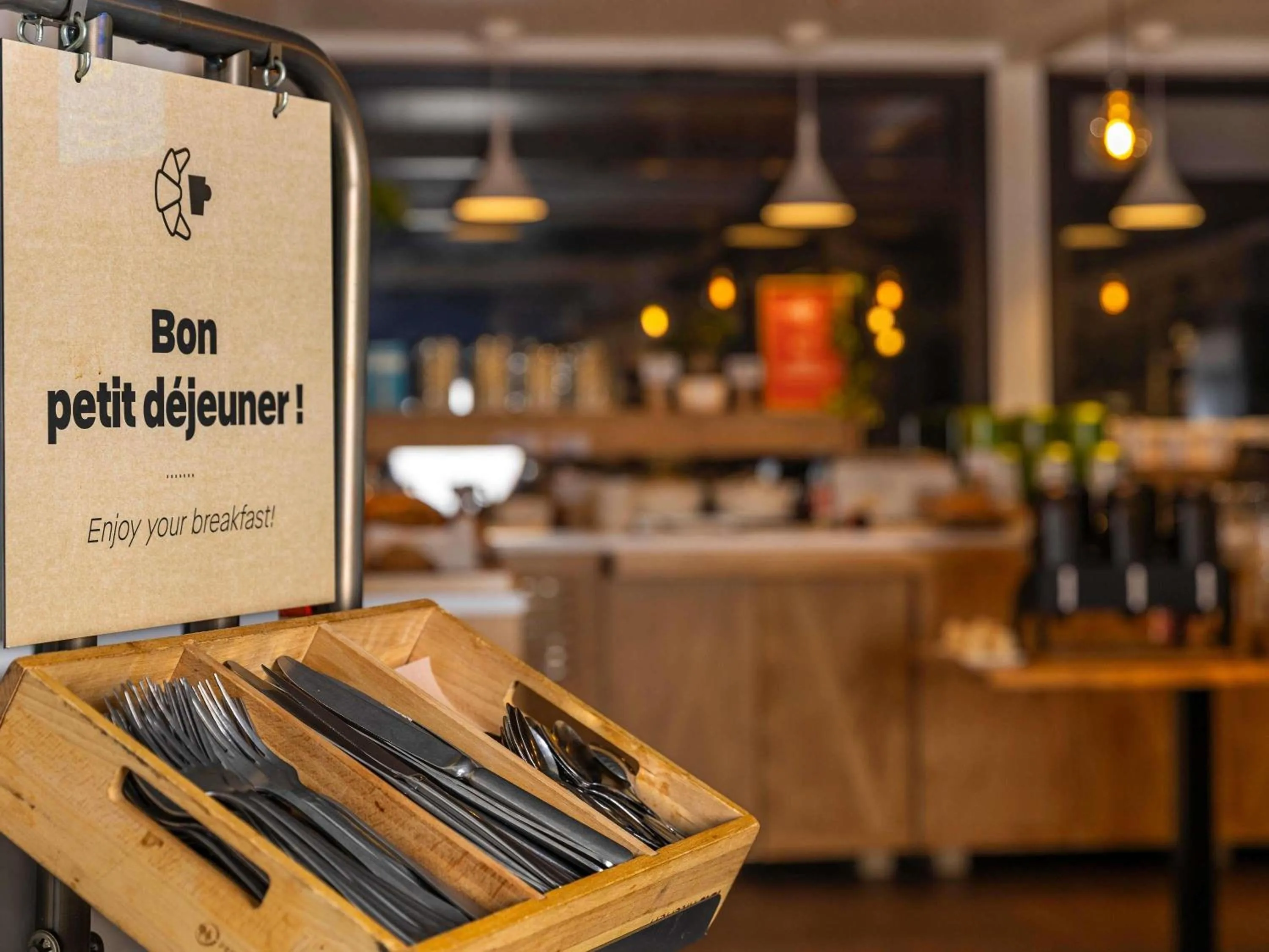 Breakfast in ibis Lille Lomme Centre