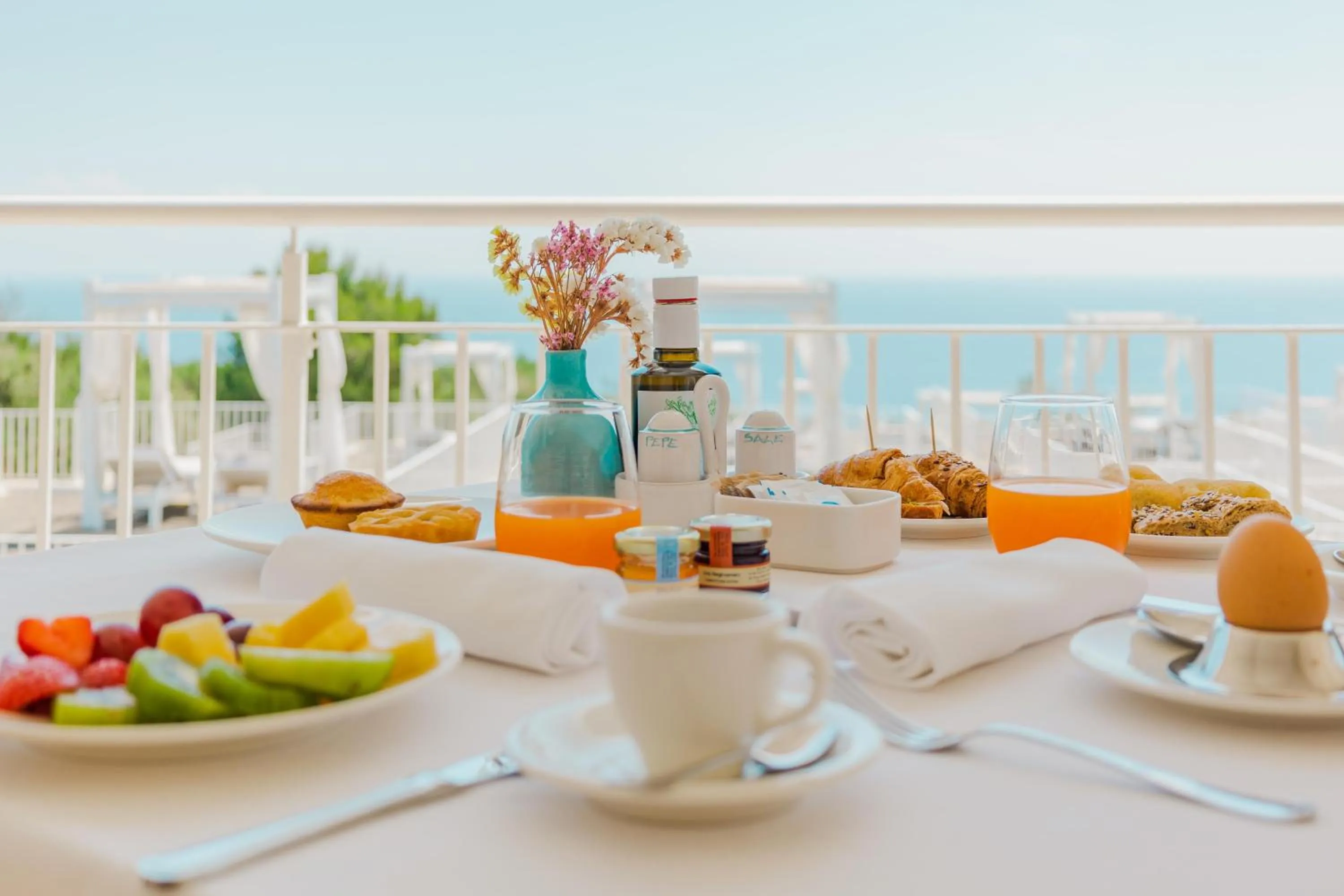 Restaurant/places to eat in Marenea Suite Hotel - CDSHotels