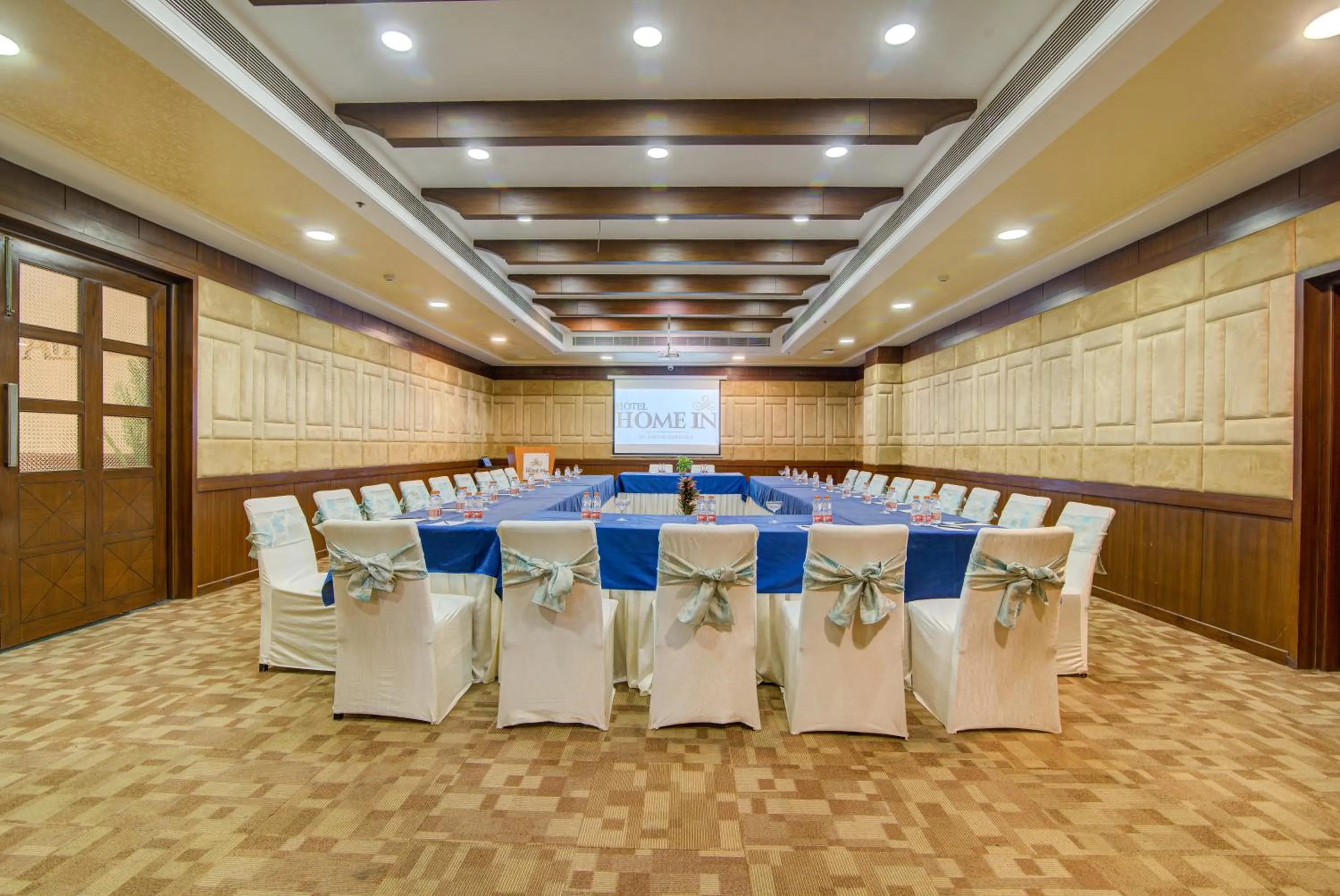 Banquet/Function facilities in Hotel Home In By Amrik Sukhdev