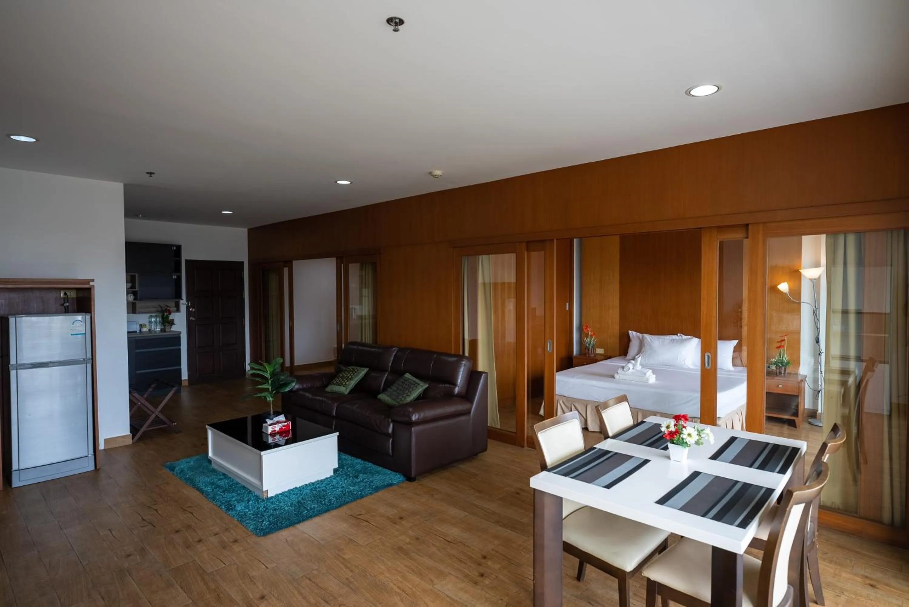 Living room, Bed in VTSIX at View Talay 6