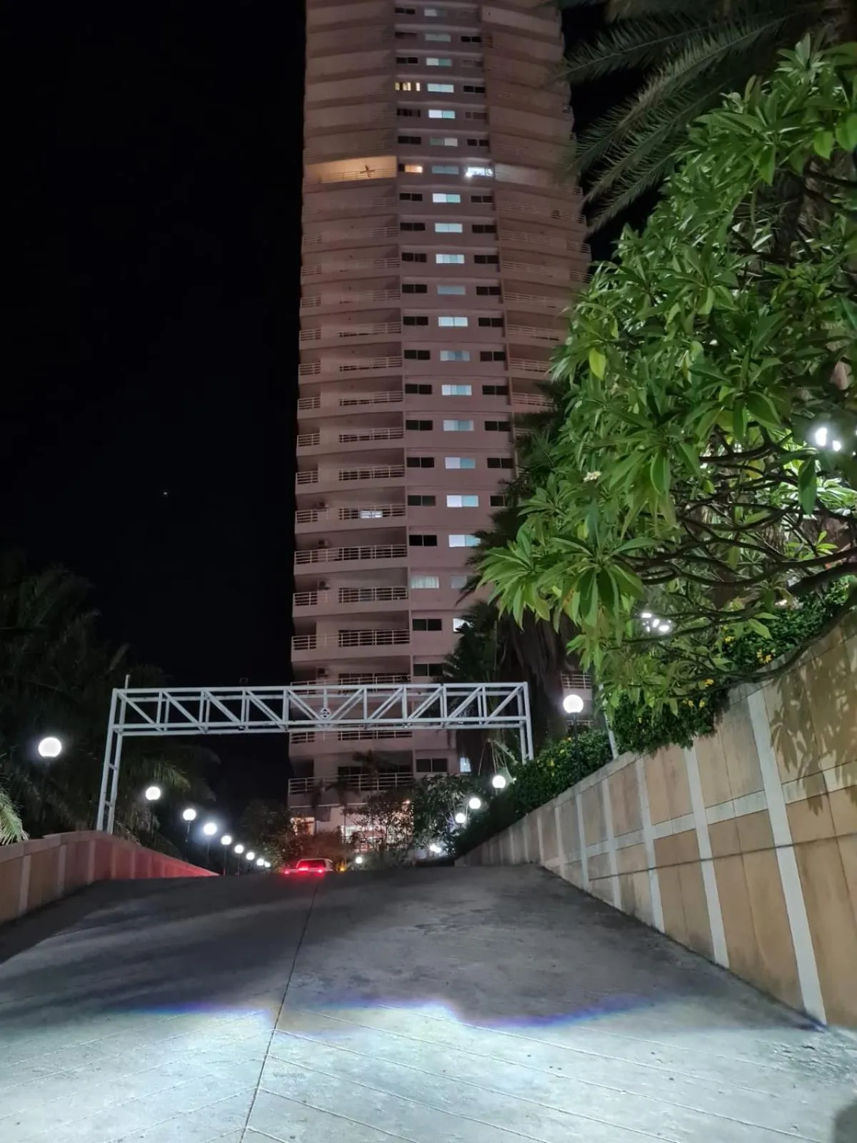 Property building in VTSIX at View Talay 6