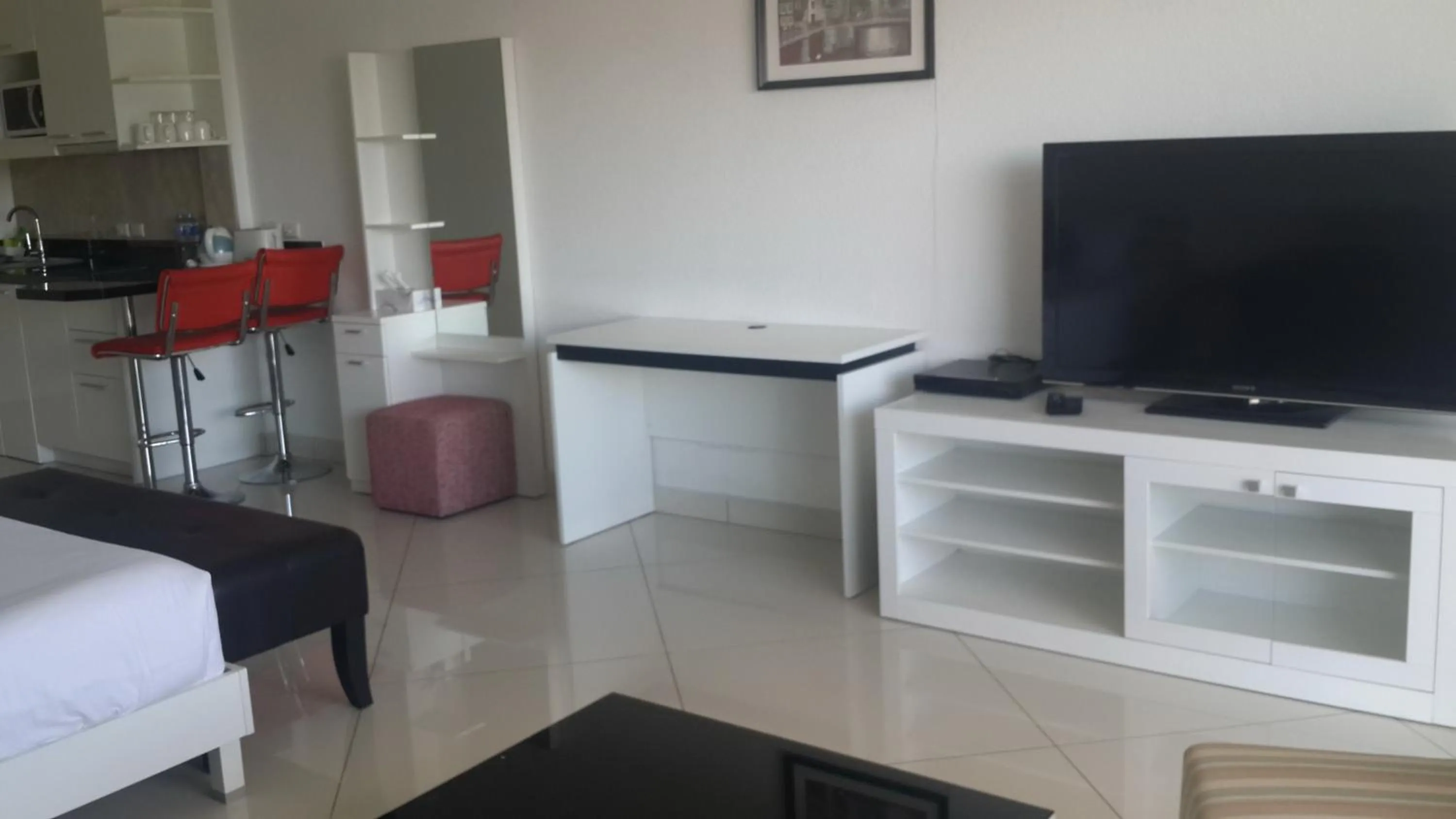 VTSIX at View Talay 6