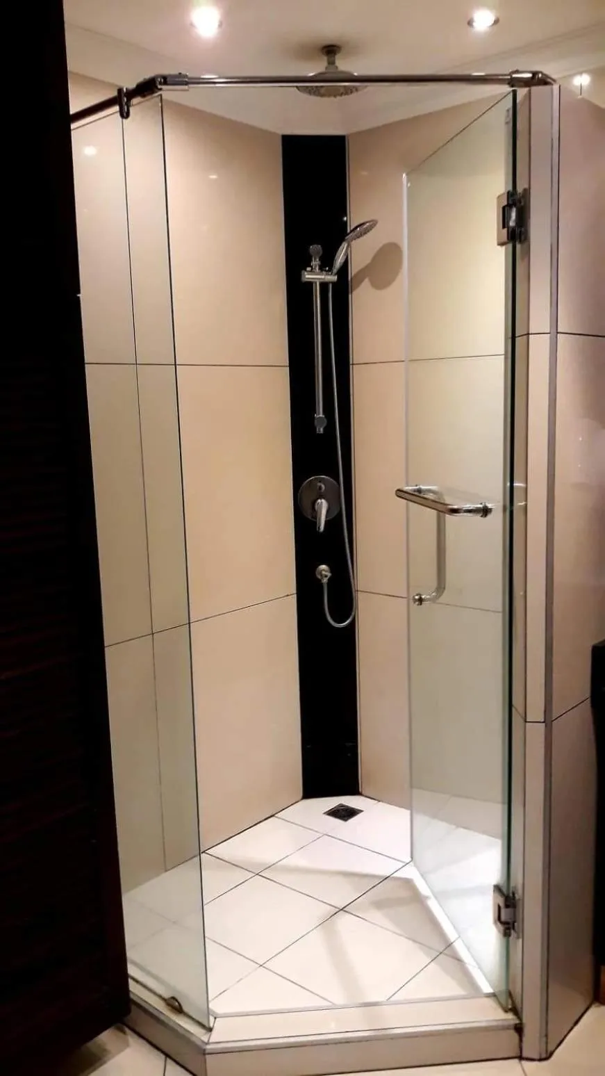 VTSIX at View Talay 6