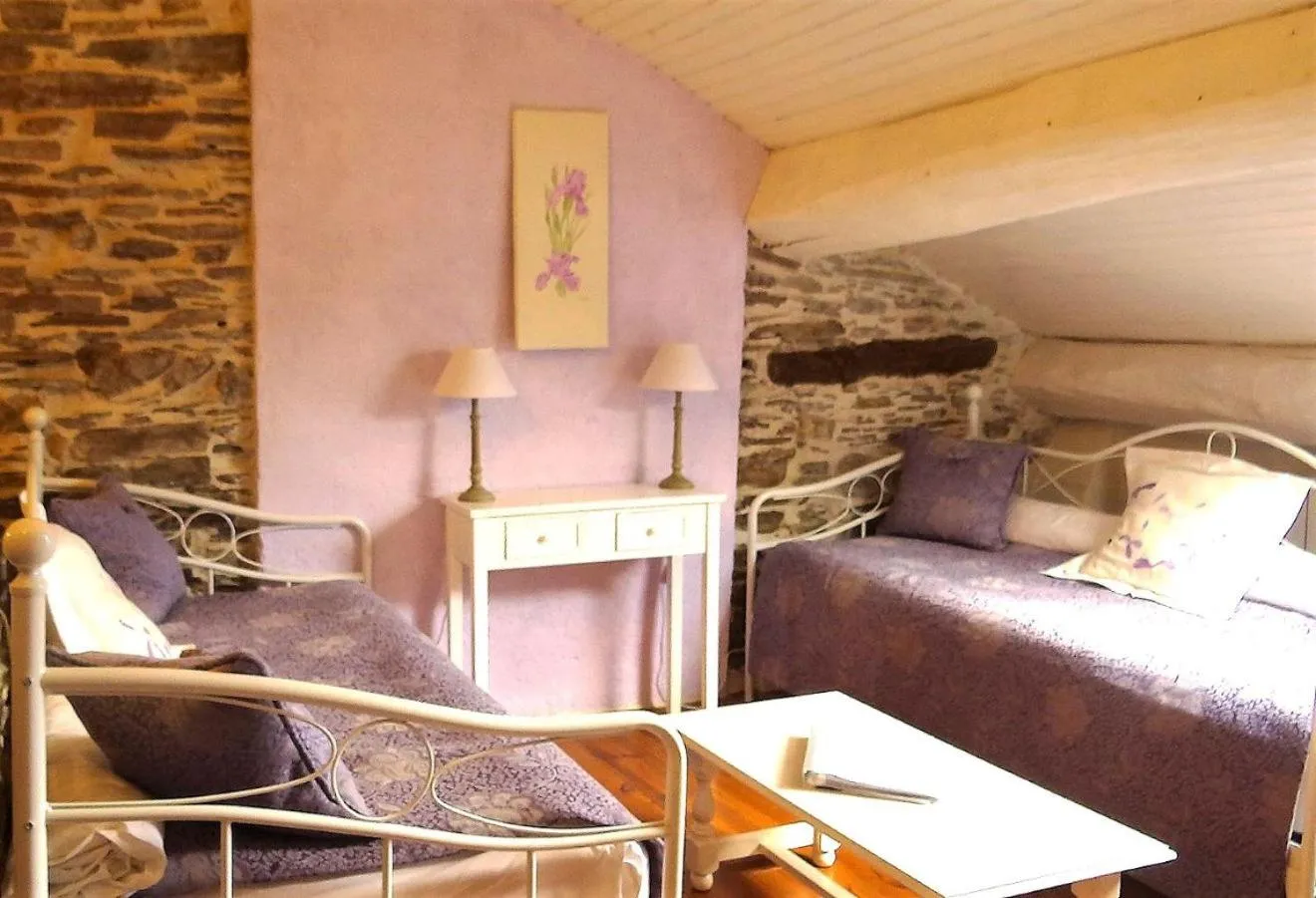 Seating area, Bed in Chez Providence Chambres et Table d'Hôtes