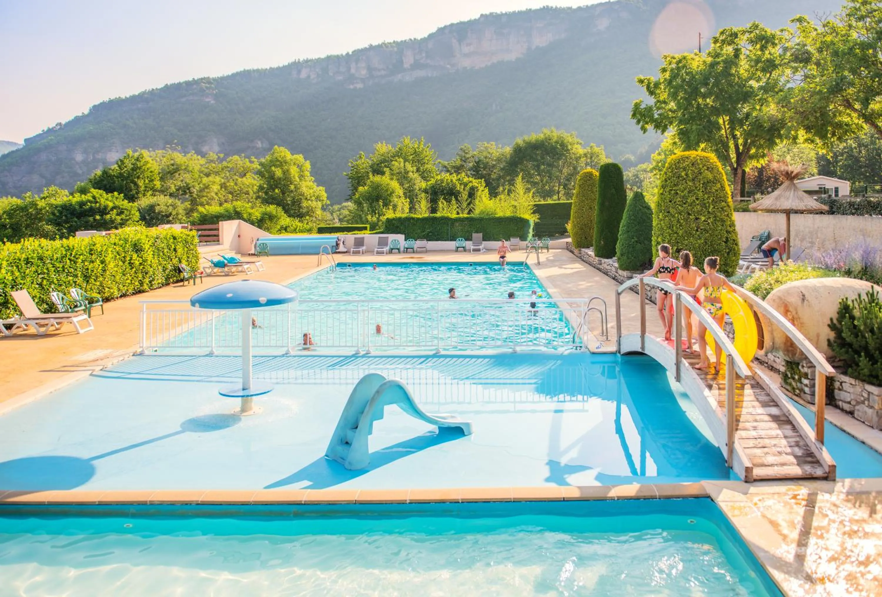 Swimming pool in Camping RCN Val de Cantobre