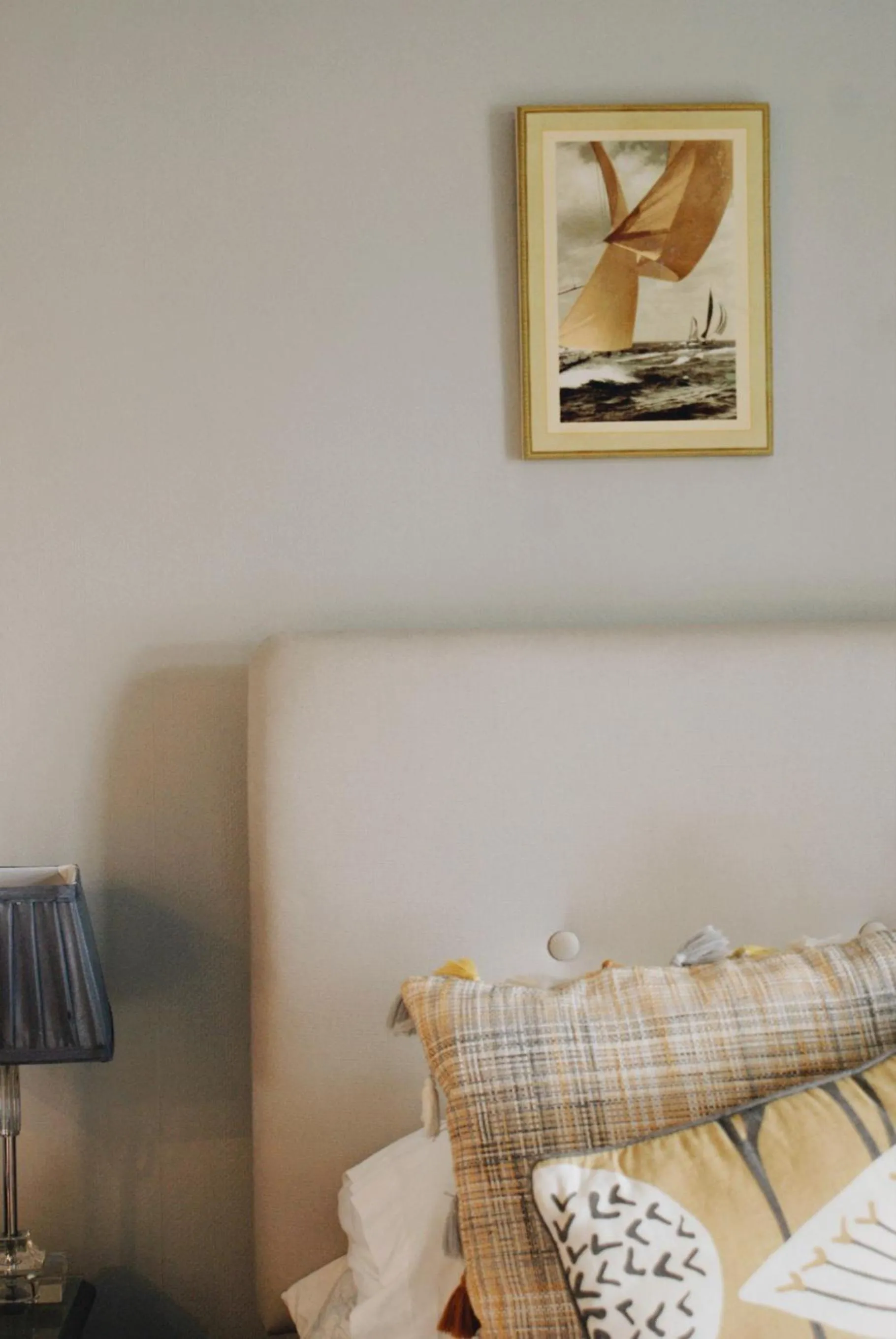 Bedroom, Bed in Ranscombe House