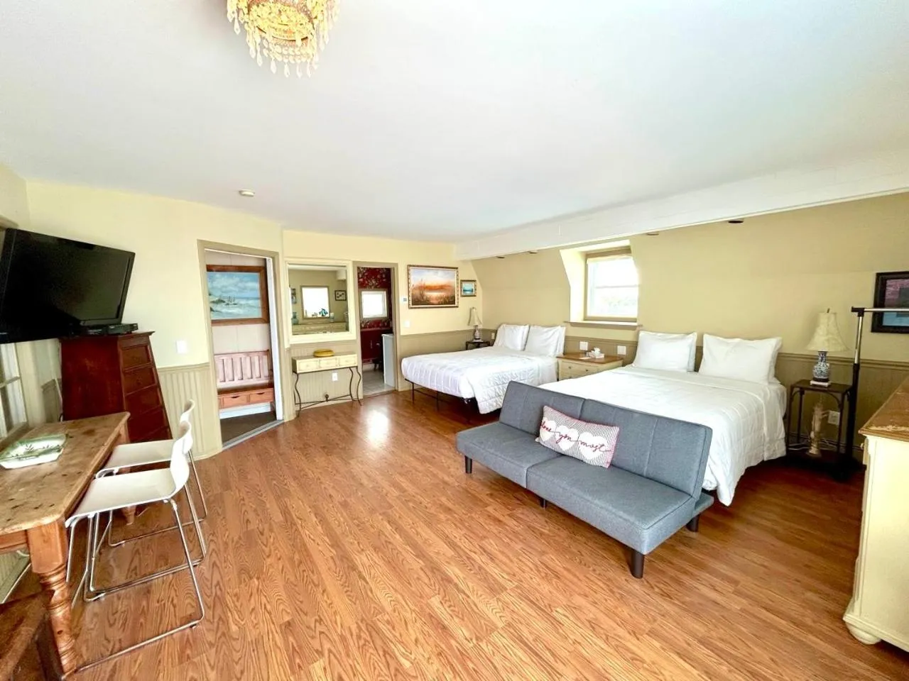 The Montauk Soundview