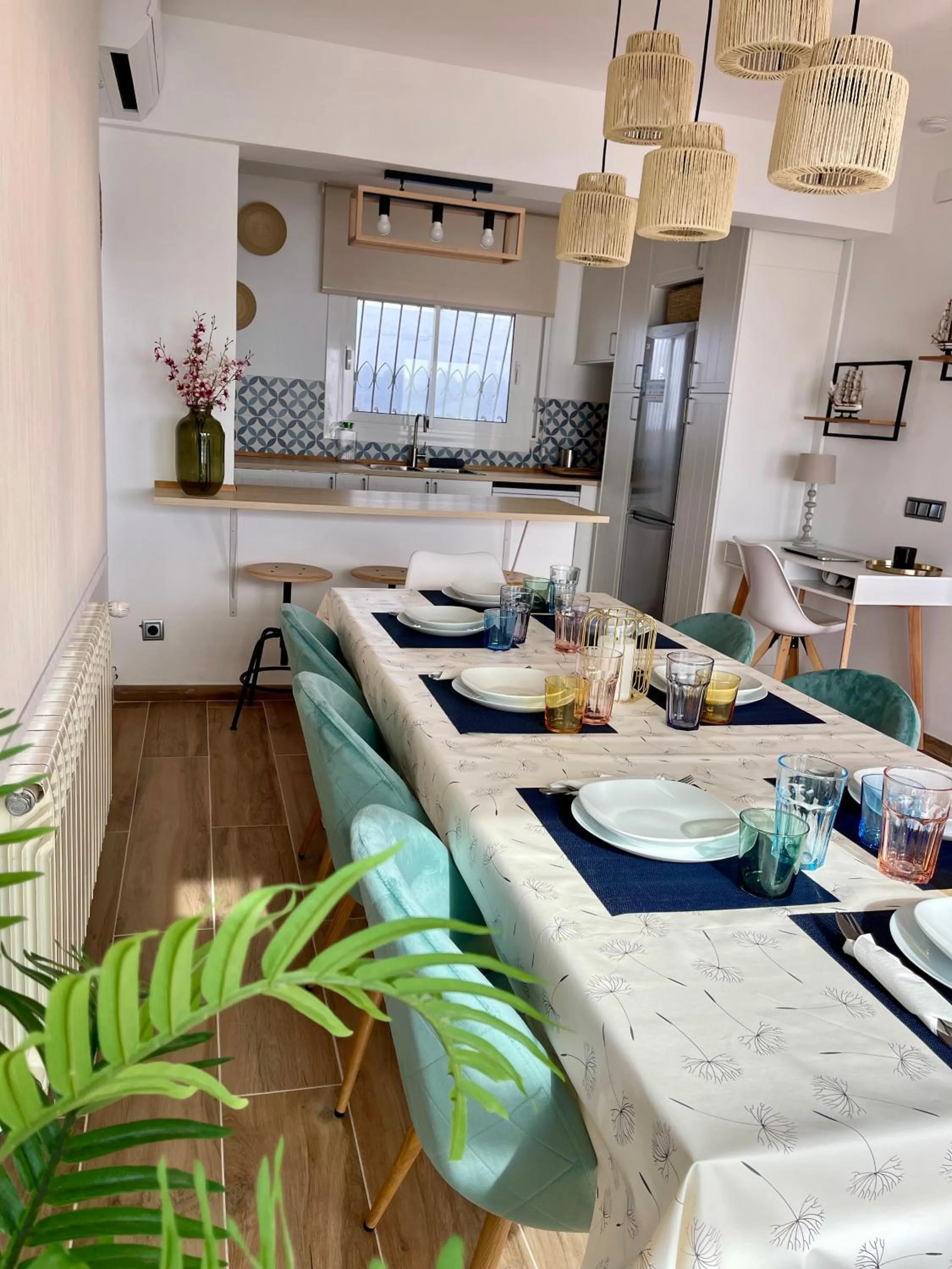 Kitchen or kitchenette in LA CASA BLUE , Mediterranean Boutique-Villa in Santa Cristina Beach