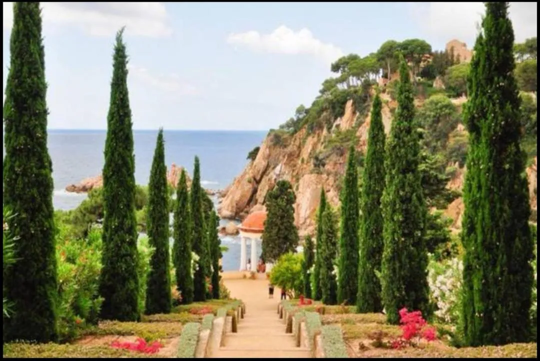 Nearby landmark in LA CASA BLUE , Mediterranean Boutique-Villa in Santa Cristina Beach