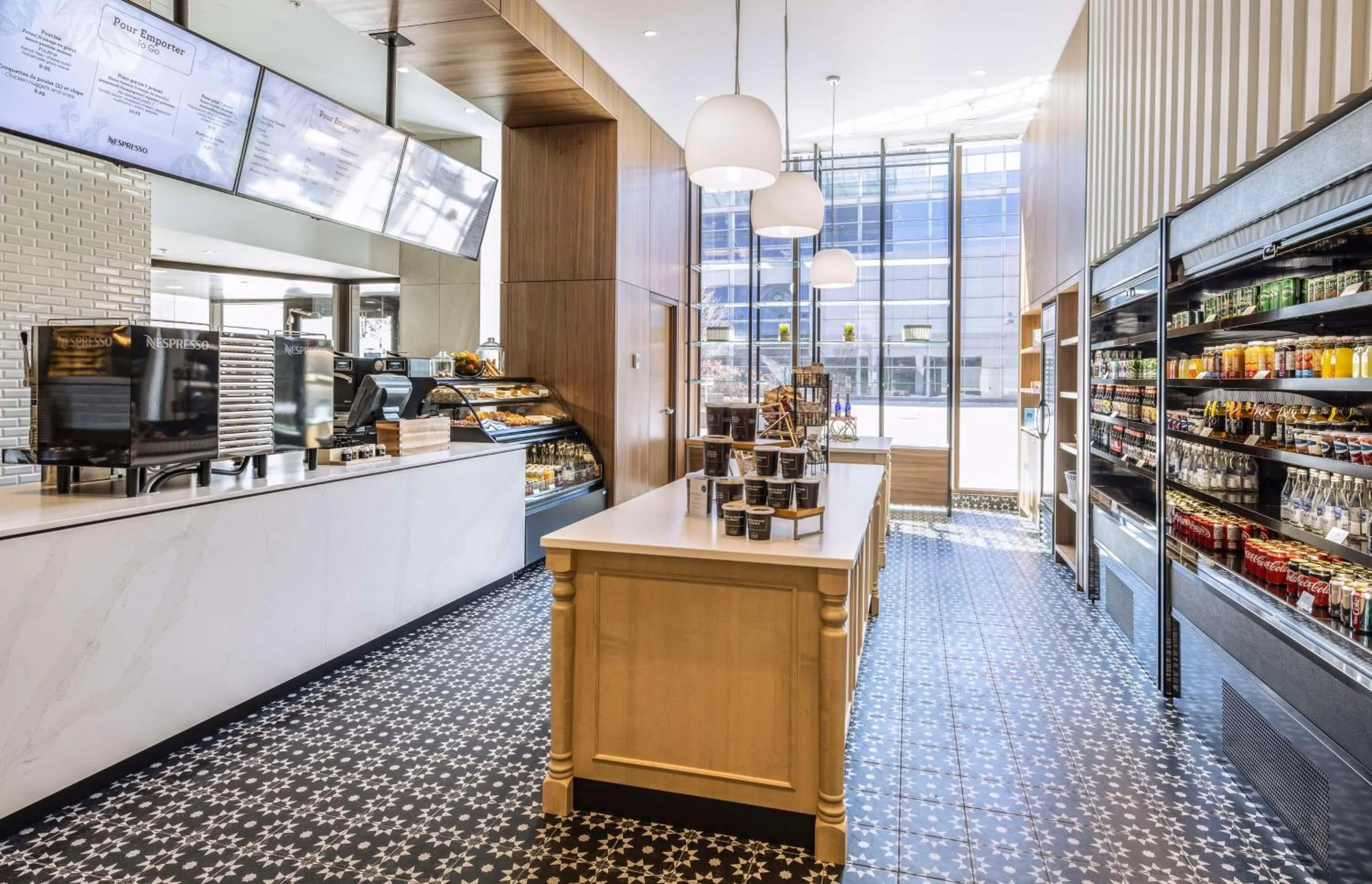 Restaurant/places to eat in Hilton Quebec