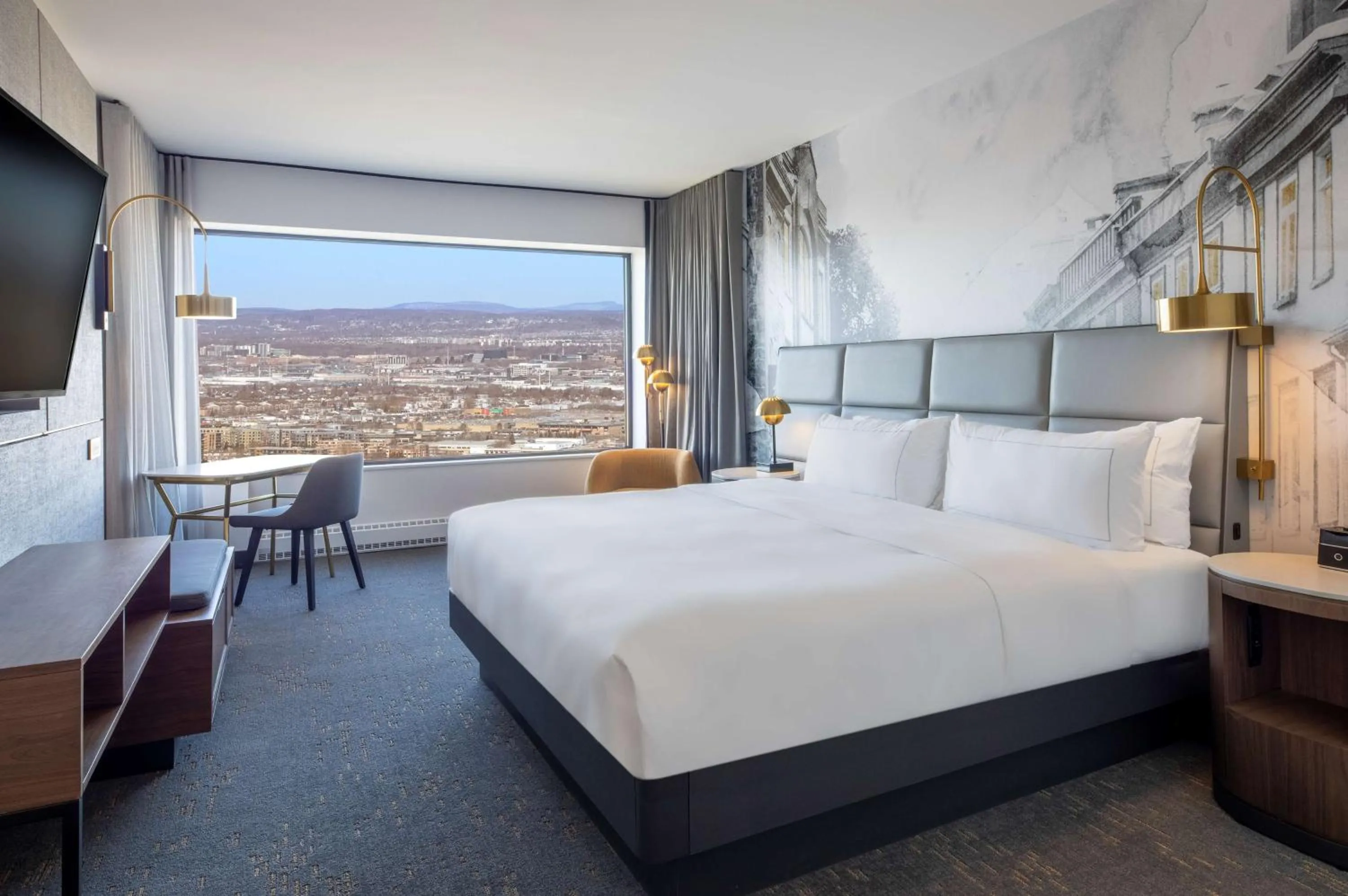 Bed in Hilton Quebec