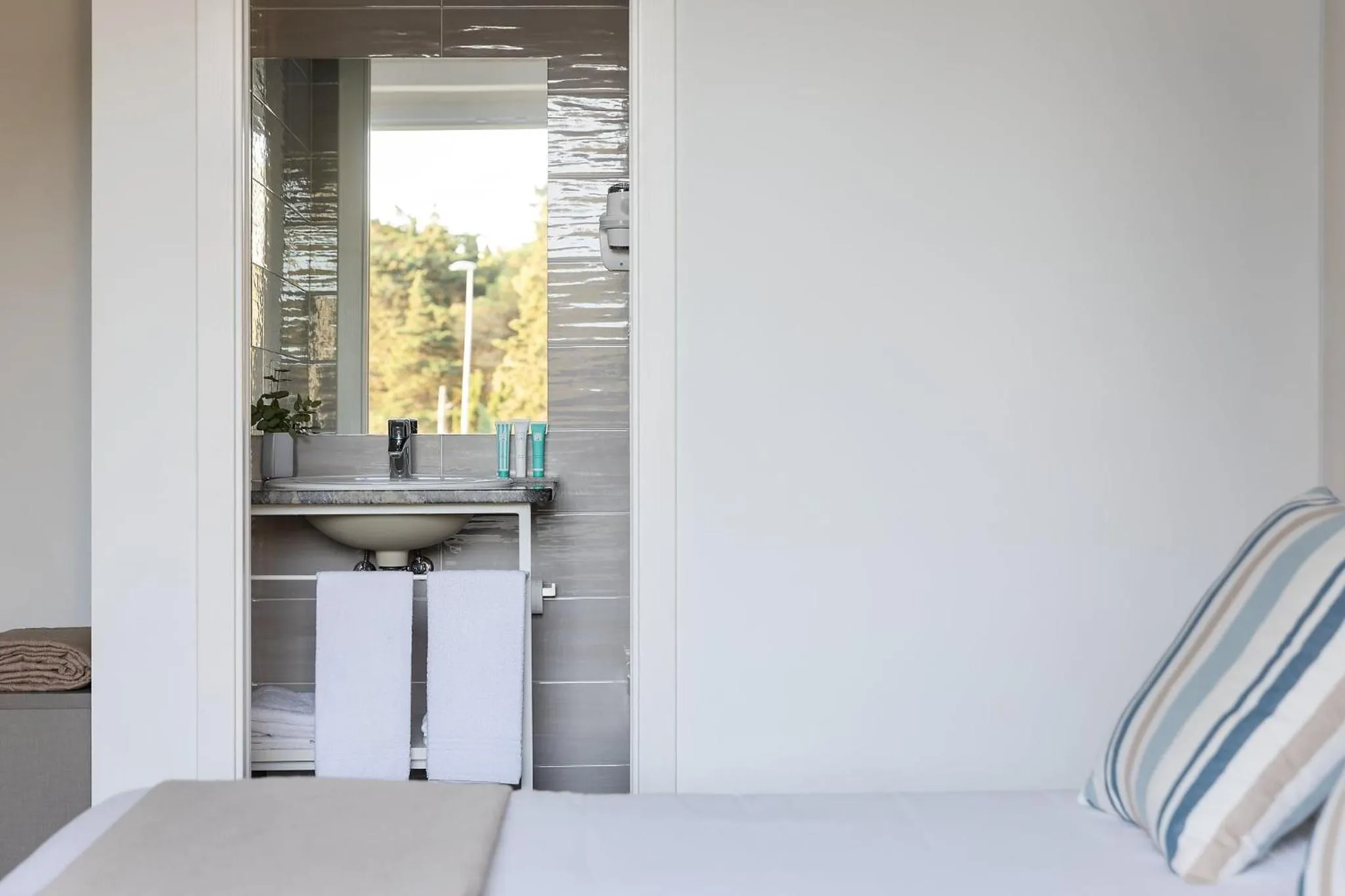 Bathroom in Golden Apartments