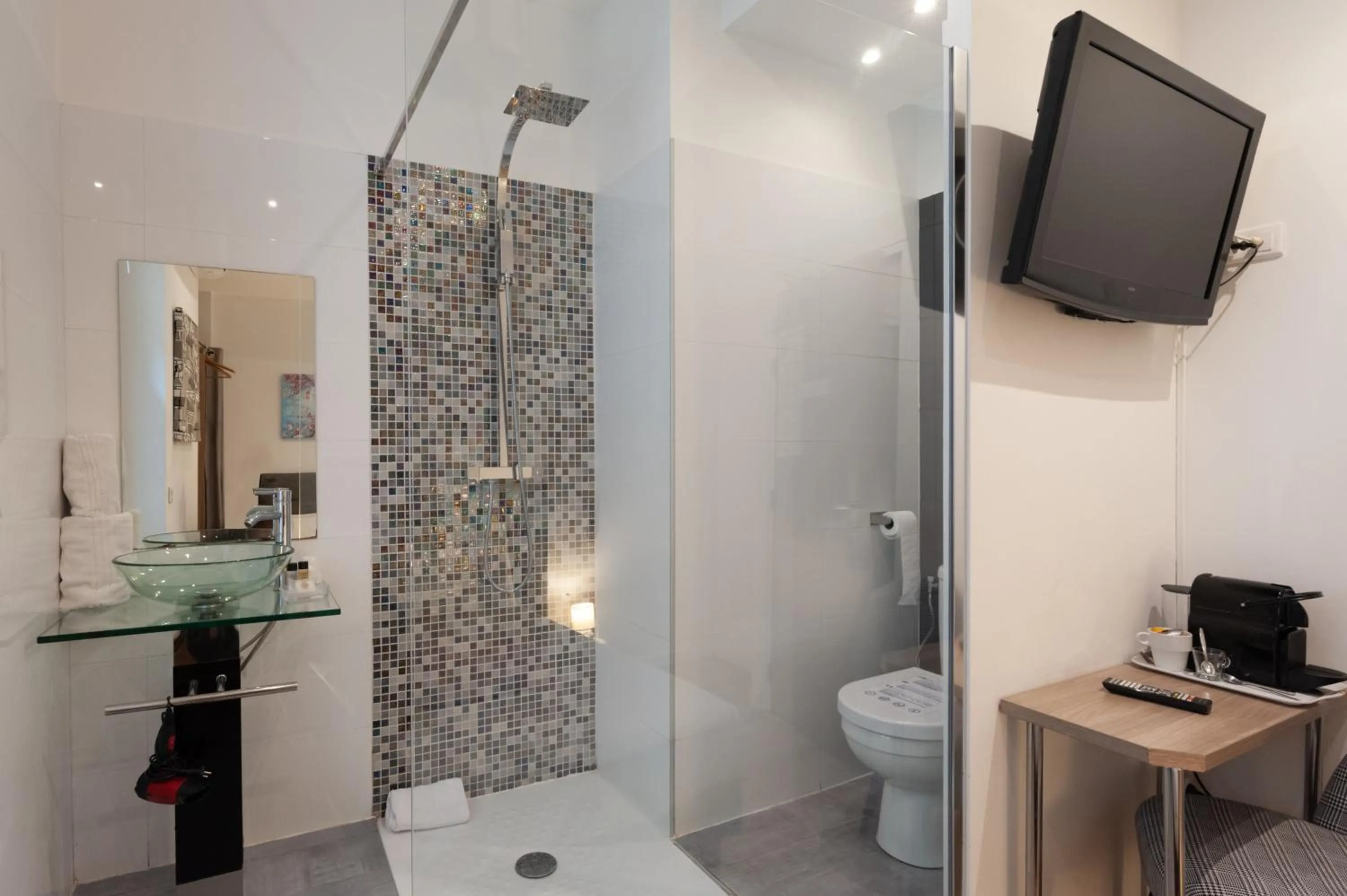 Bathroom in Hotel l'Hotera