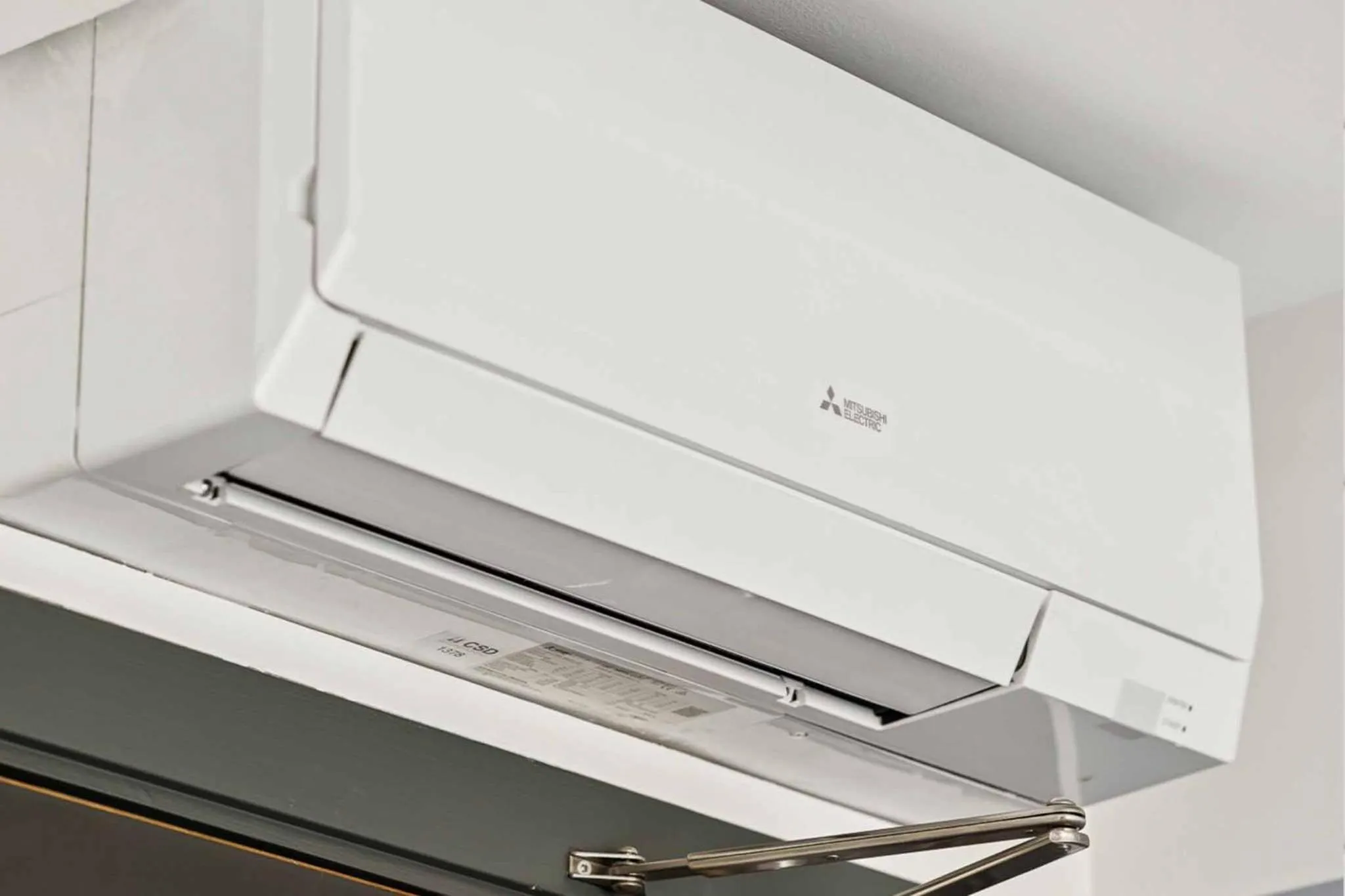 air conditioner in Garner Hotel Edinburgh - Haymarket by IHG