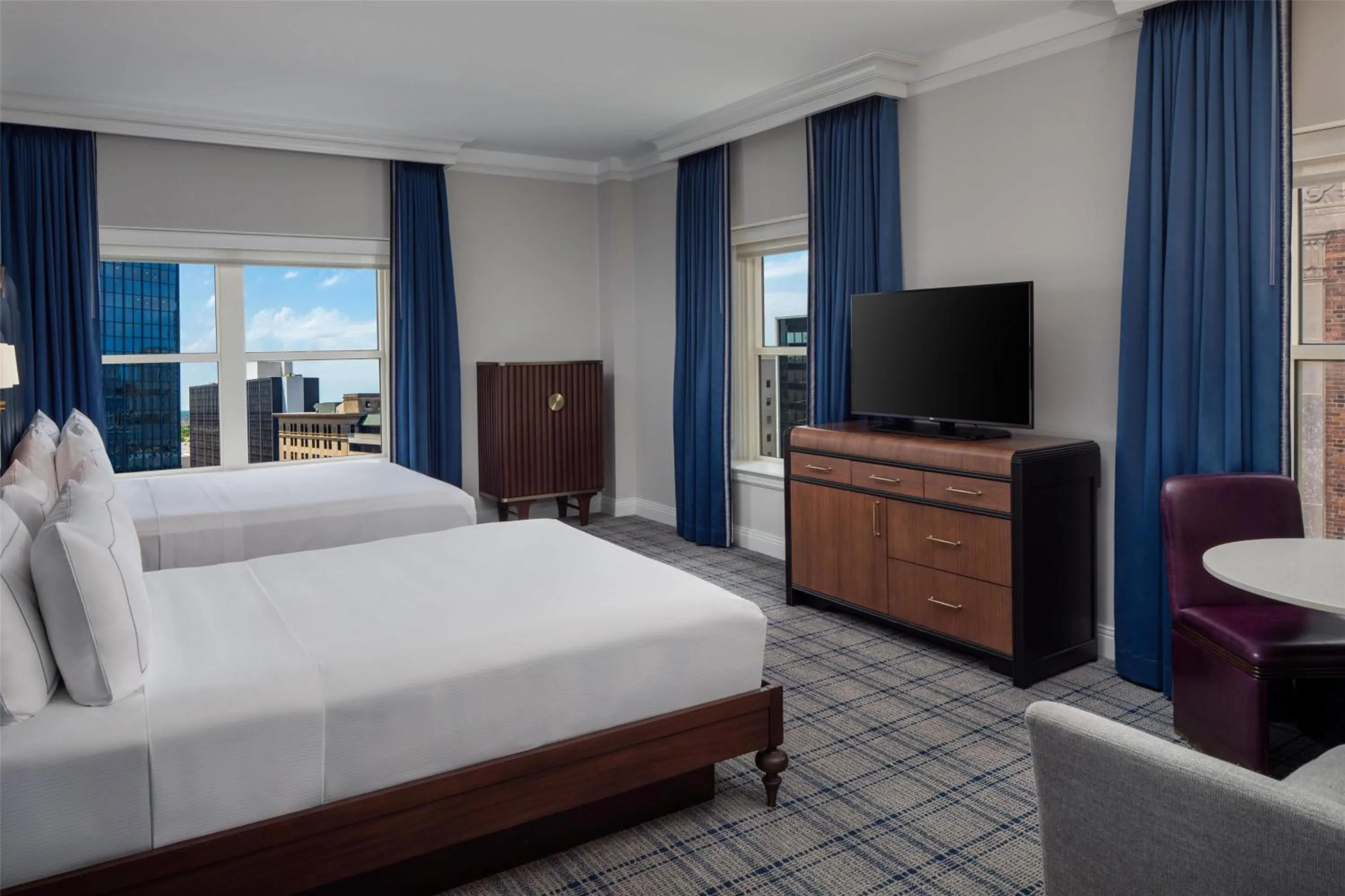 Bed in The Skirvin Hilton Oklahoma City