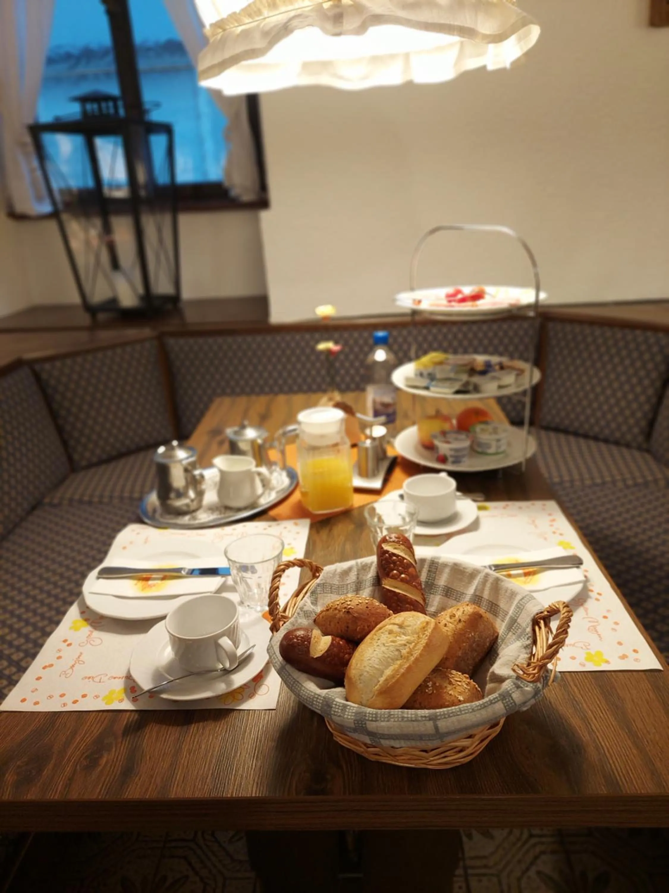 Food and drinks in Hotel Gasthof Inselgraben garni