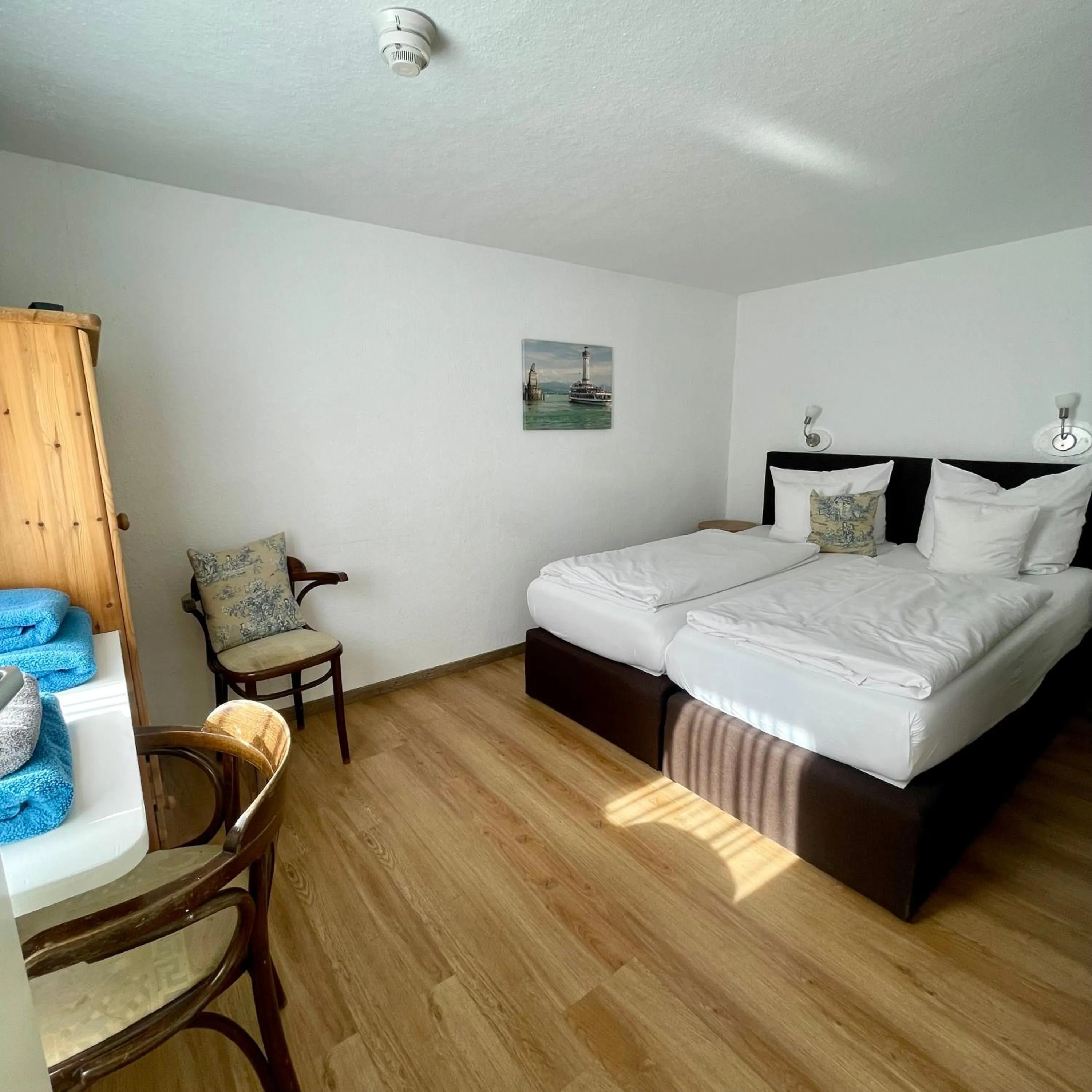 Bed in Hotel Gasthof Inselgraben garni