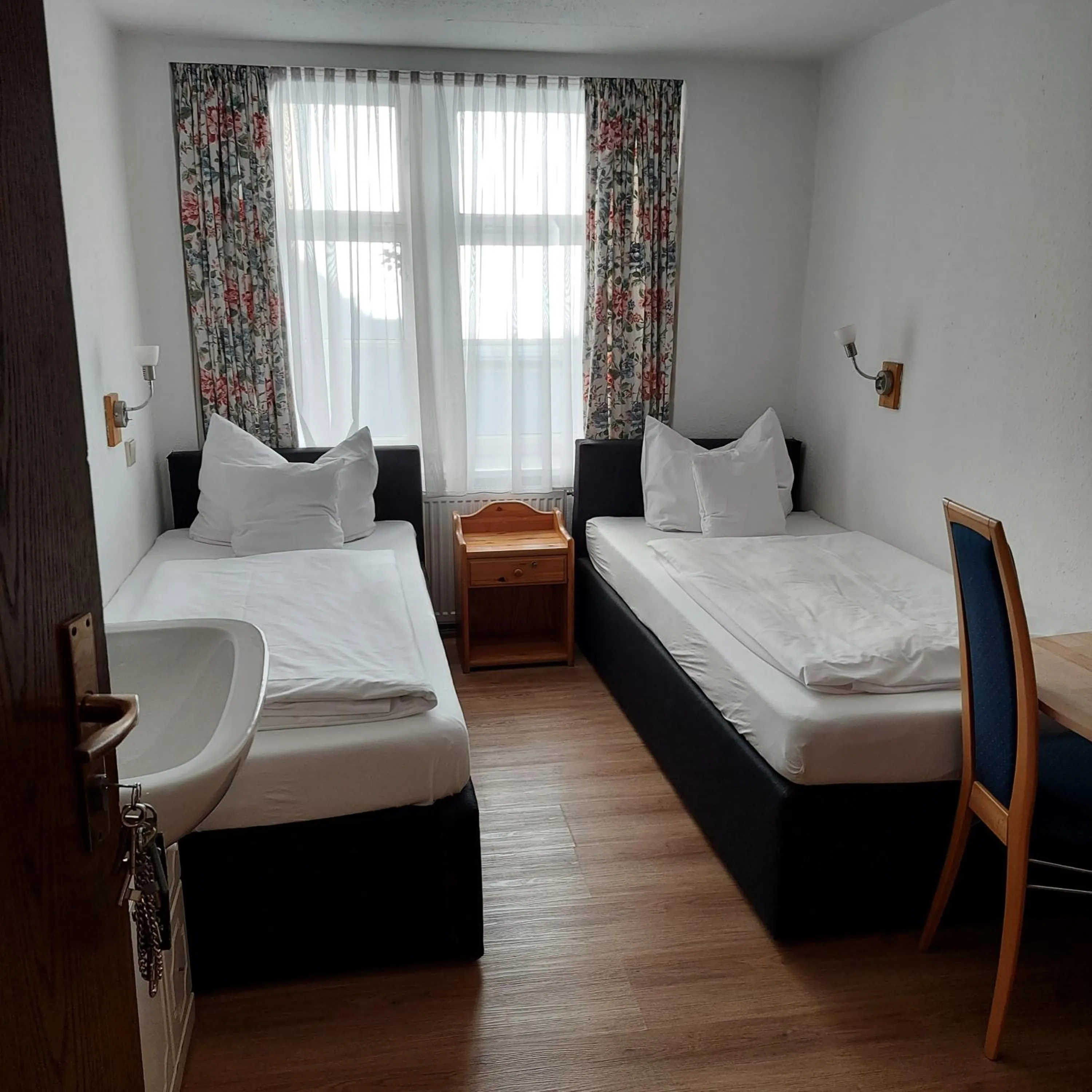 Bed in Hotel Gasthof Inselgraben garni