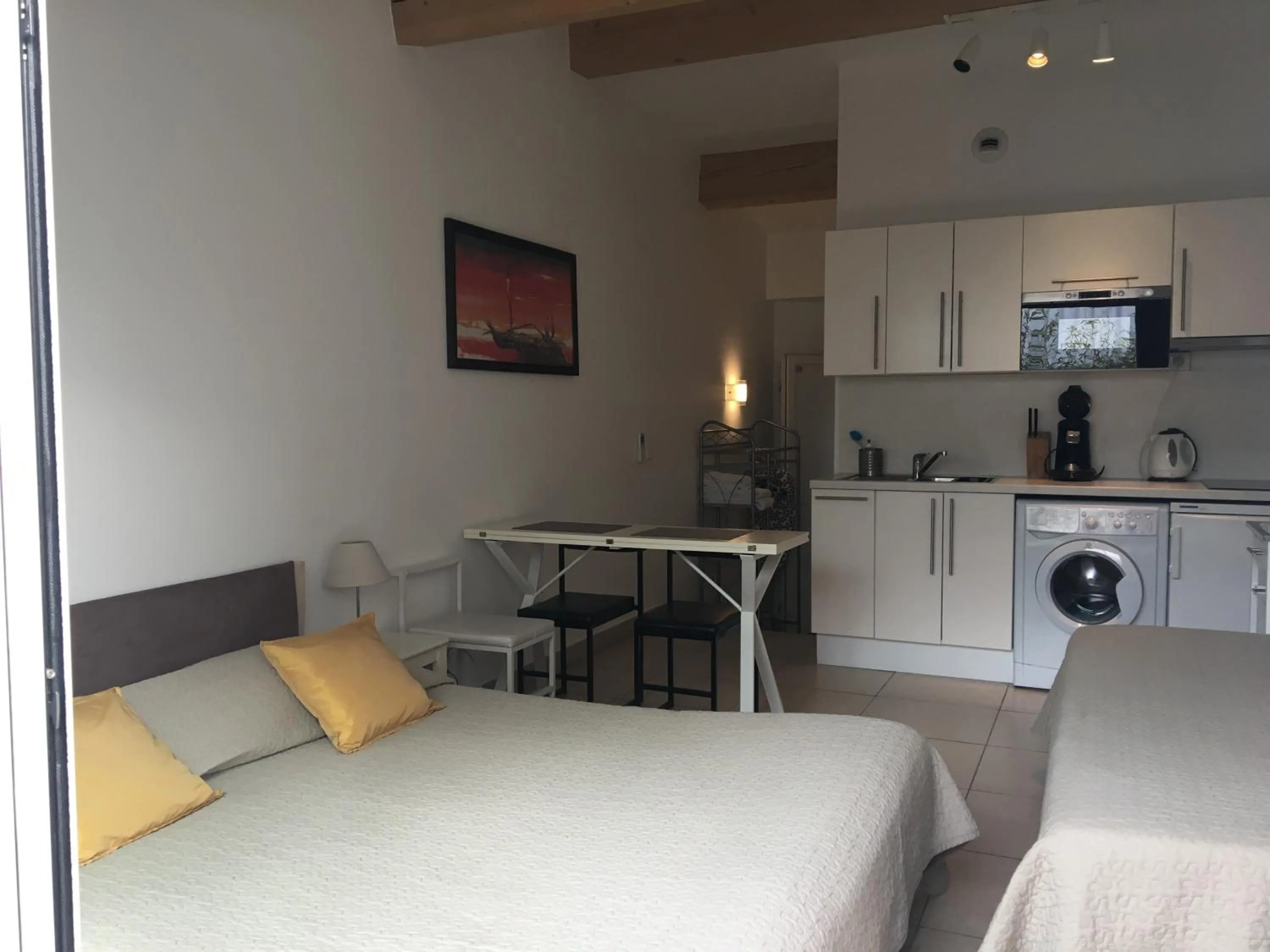 Photo of the whole room in Residence Gameau