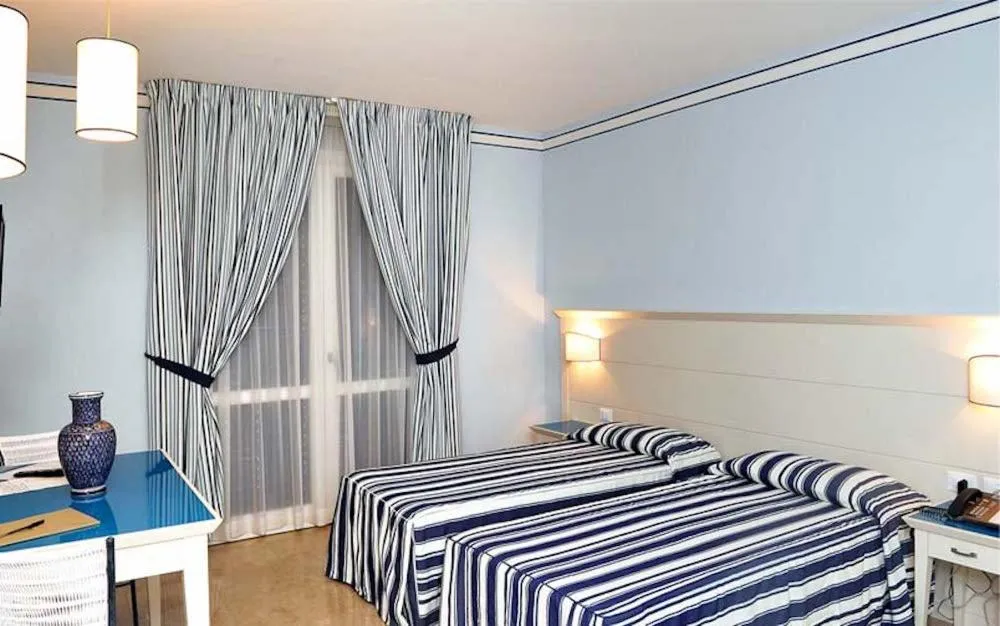 Bed in Resort Cala La Luna