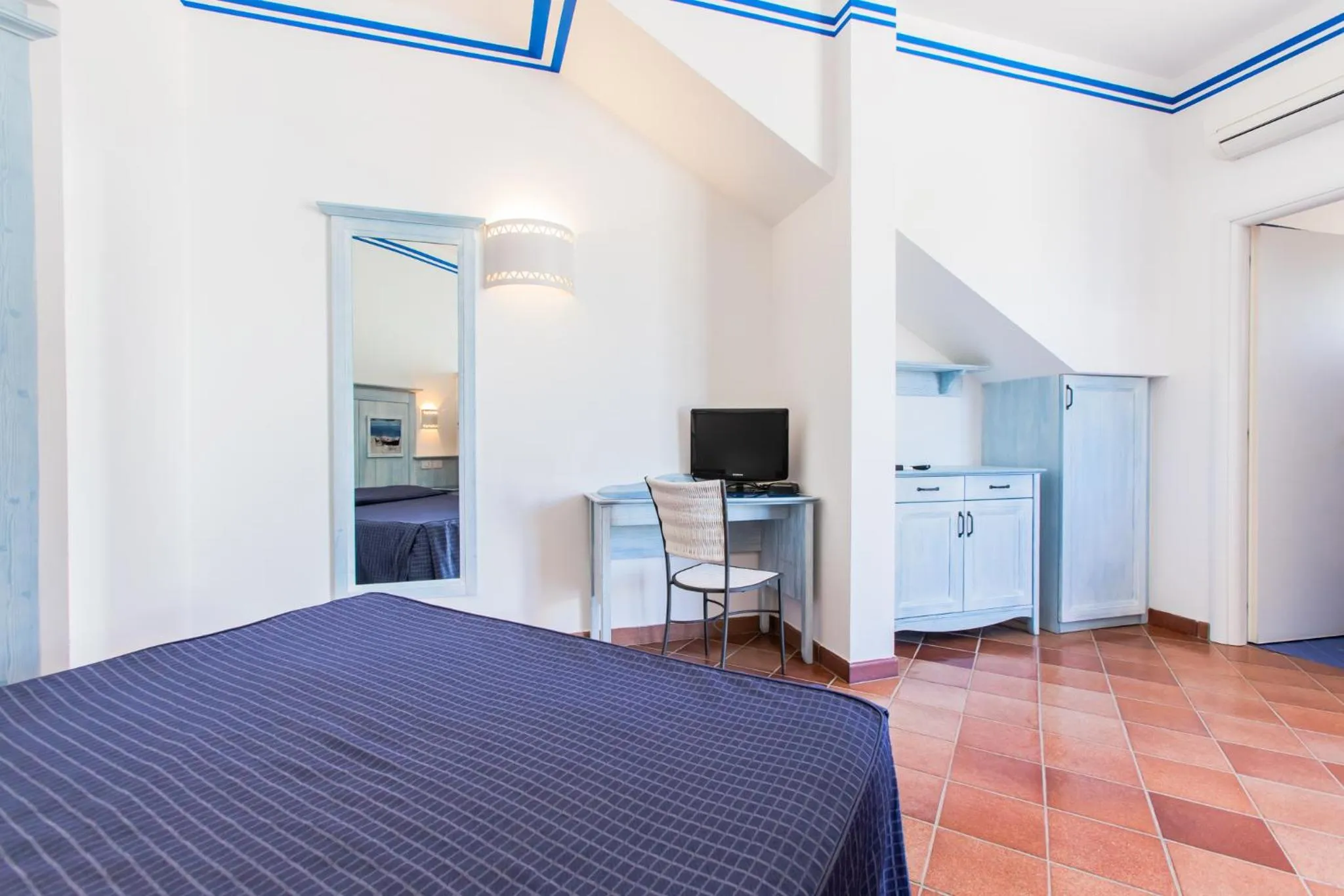 Bed in Resort Cala La Luna