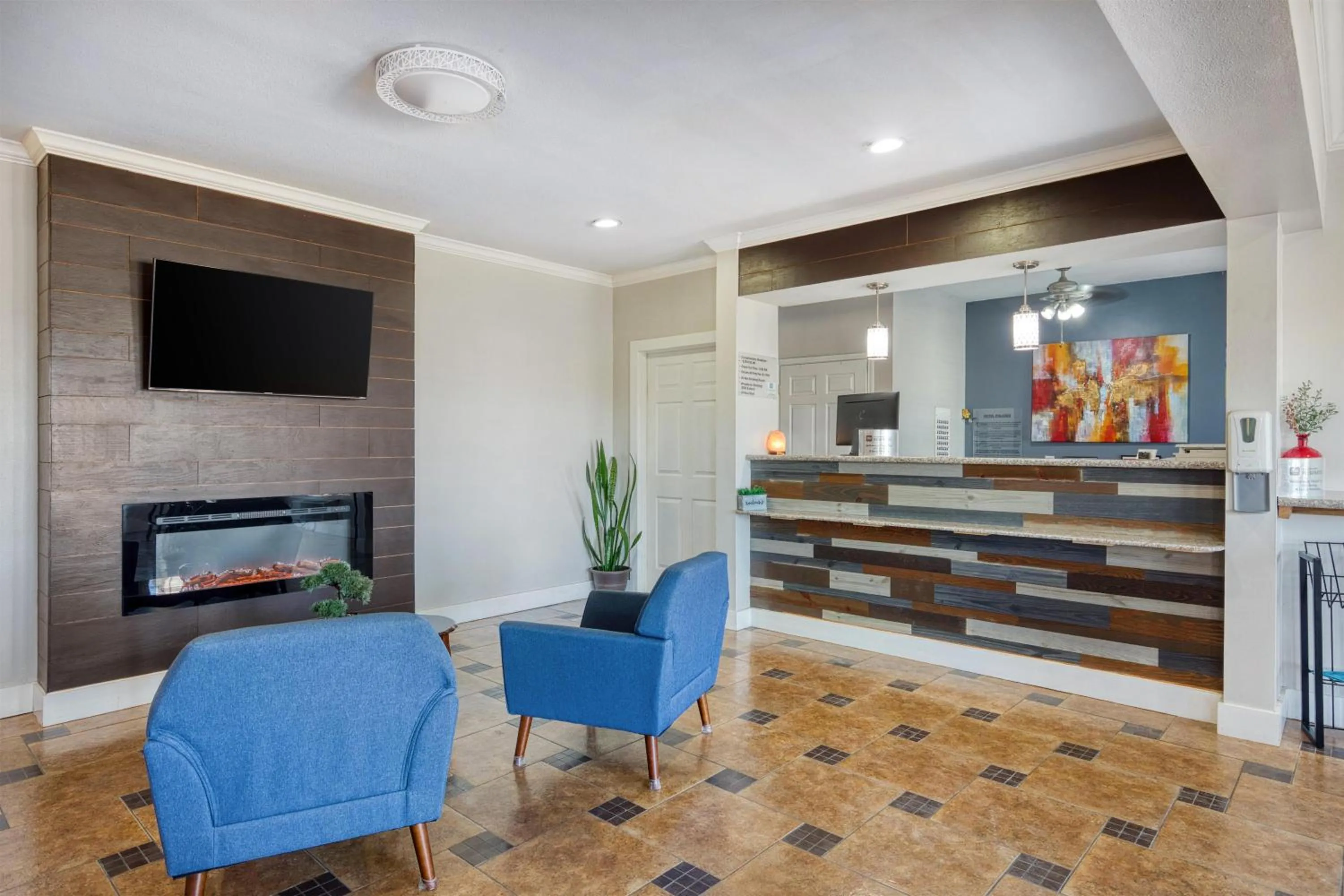 Lobby or reception in SureStay Hotel by Best Western Terrell