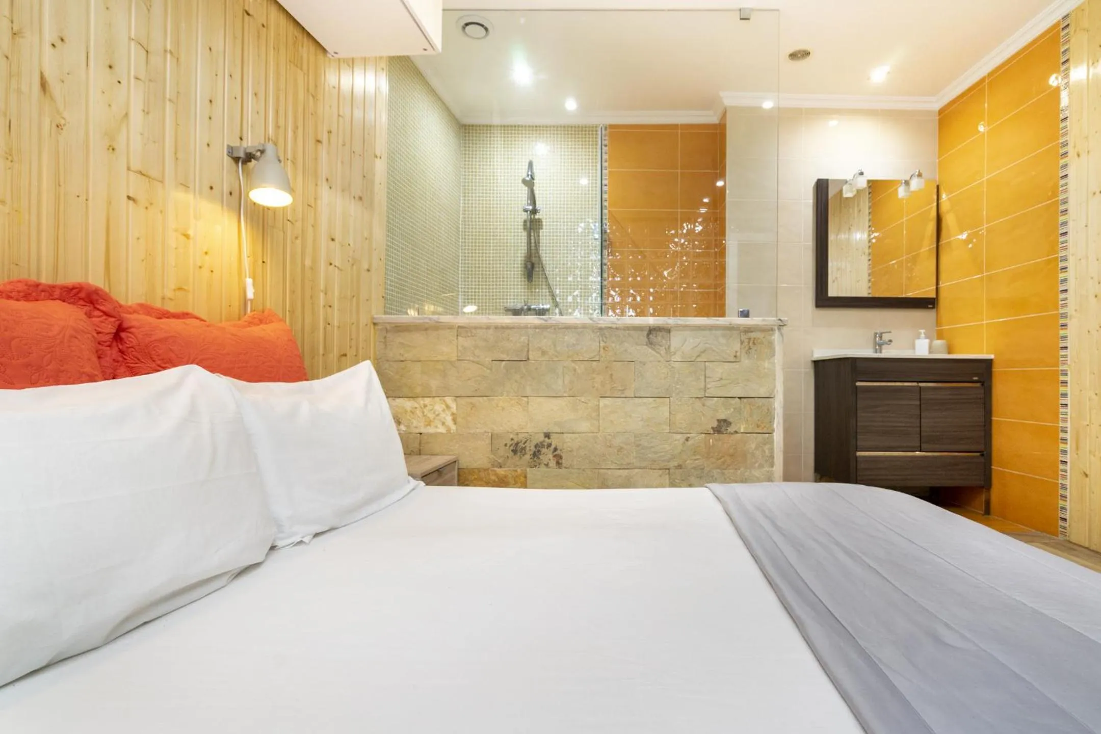 Bathroom in Modern Alfama Studio