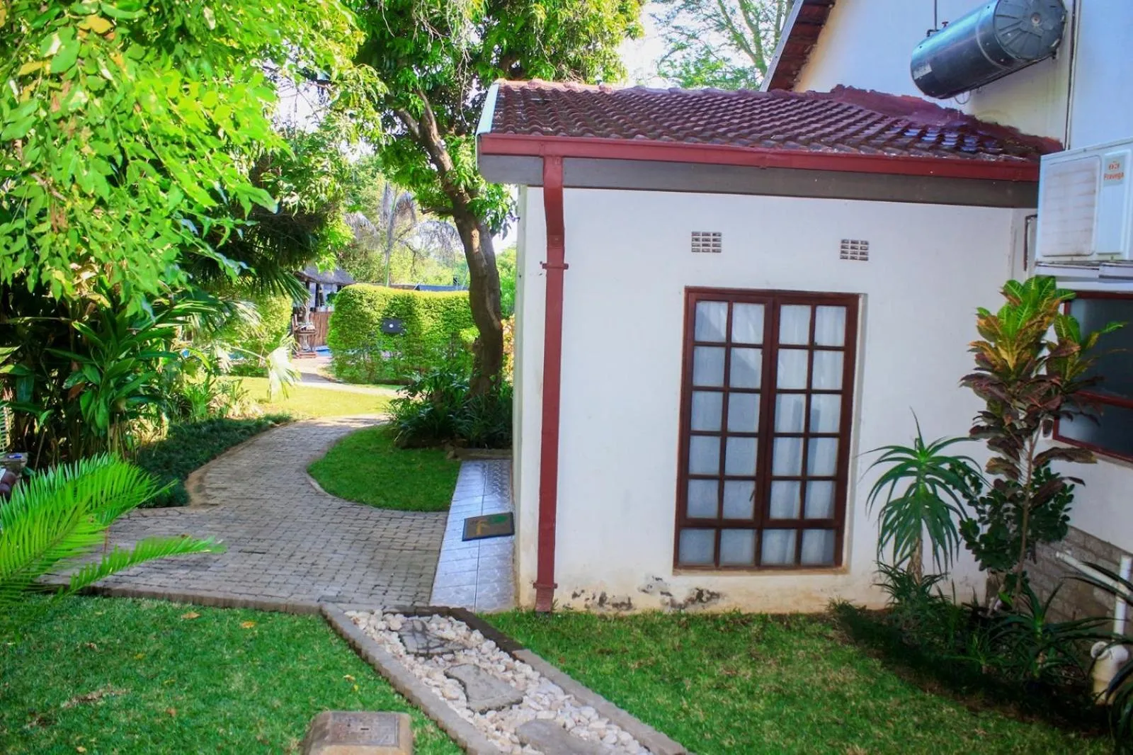 Ankuweni Guest house