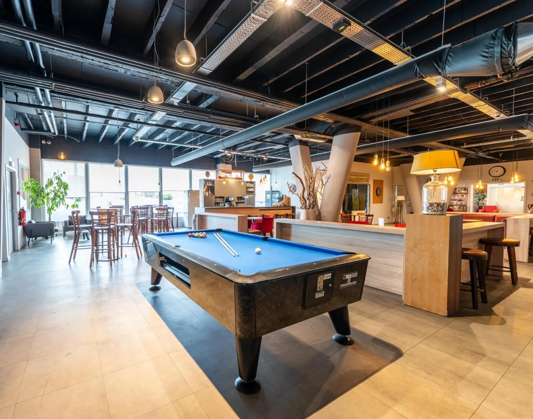 Lounge or bar in Antwerp Harbour Hotel