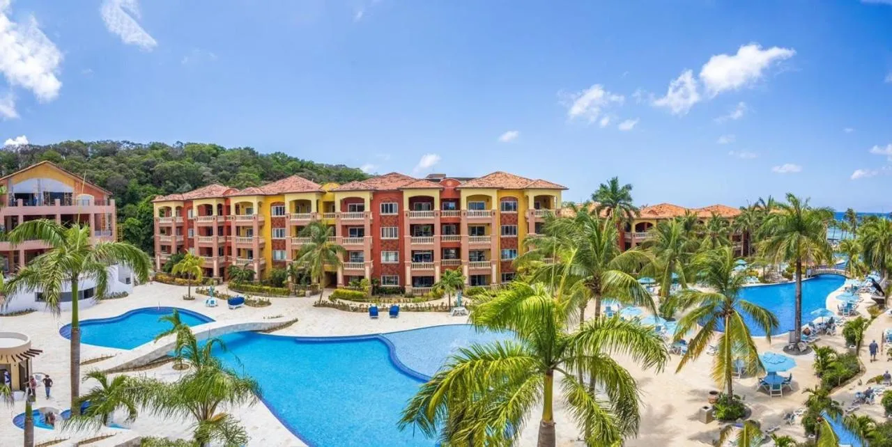 Infinity Bay Spa & Beach Resort