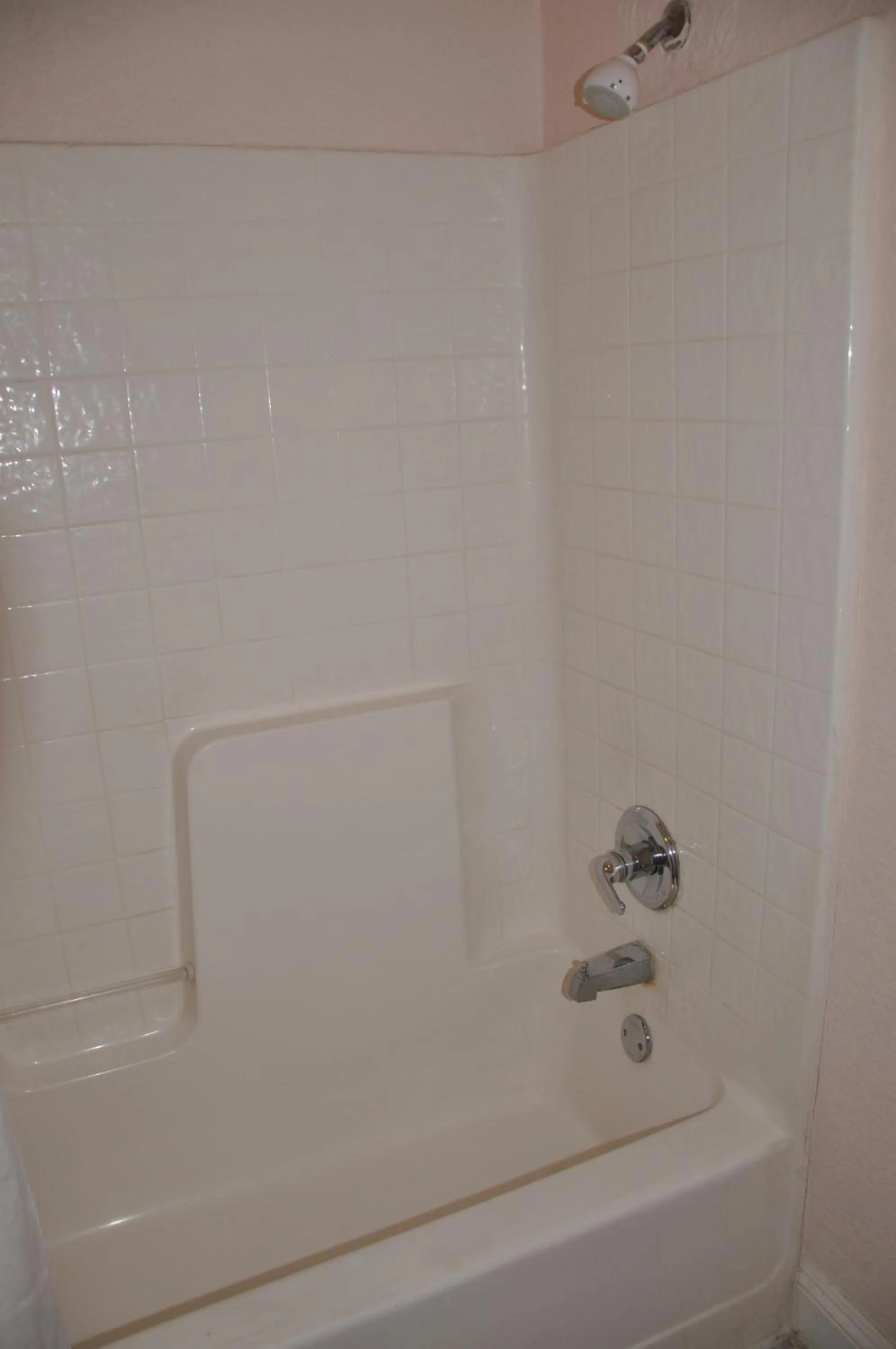 Bathroom in Super 8 by Wyndham Hayward Downtown