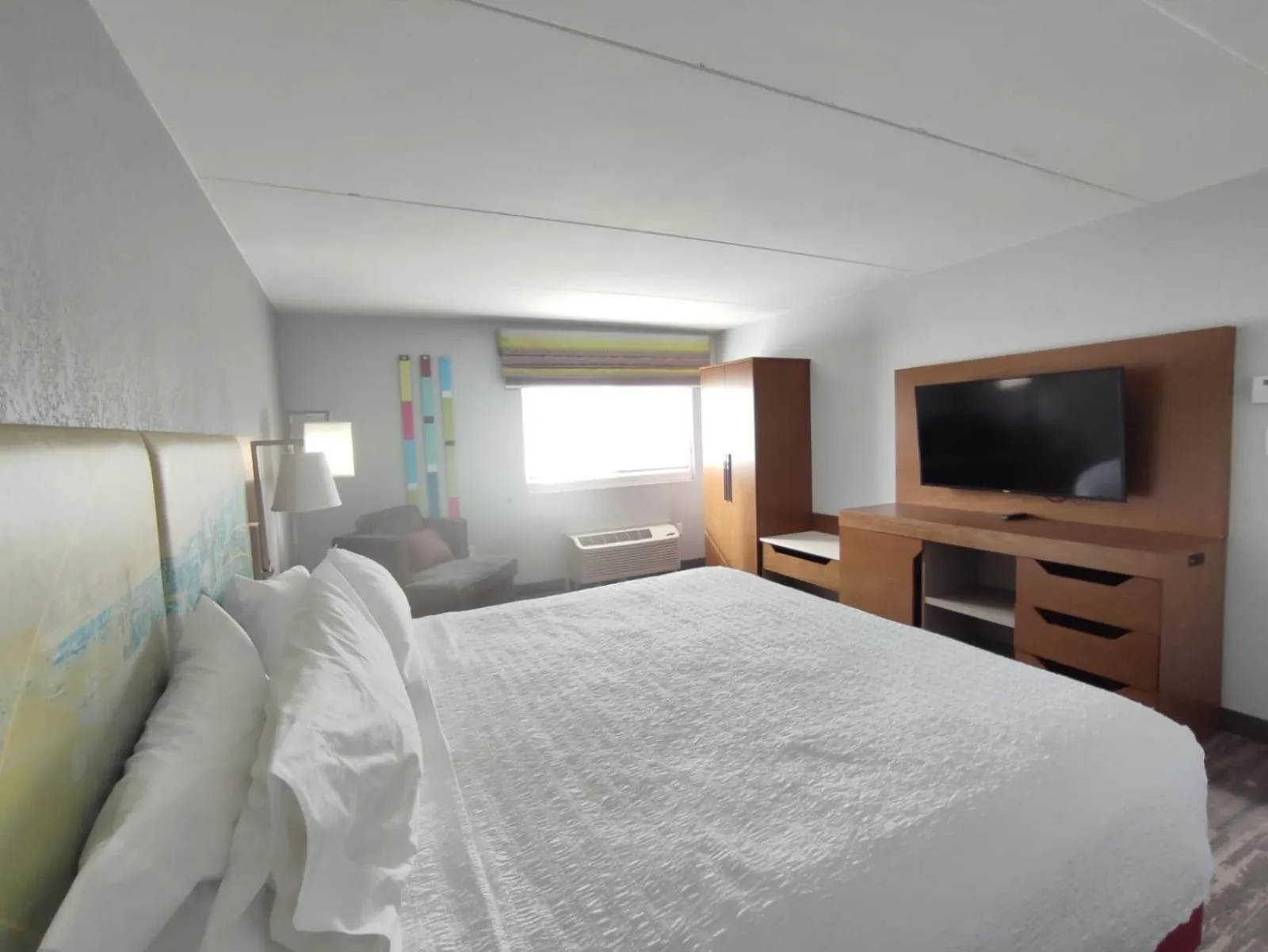 Bed in Hampton Inn Egg Harbor Township Atlantic City