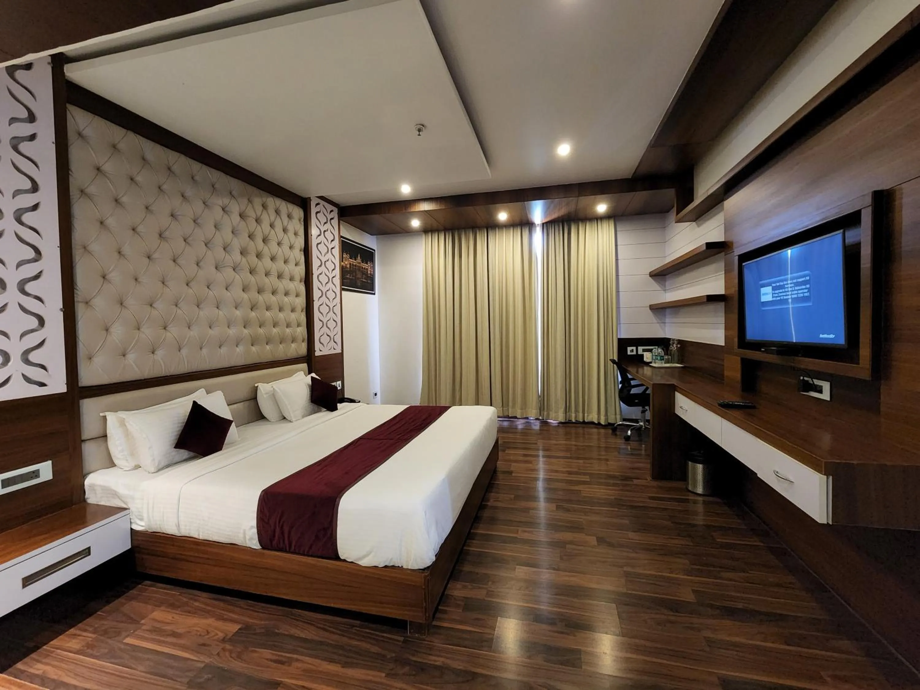 Bedroom, Bed in Hotel Preethi International