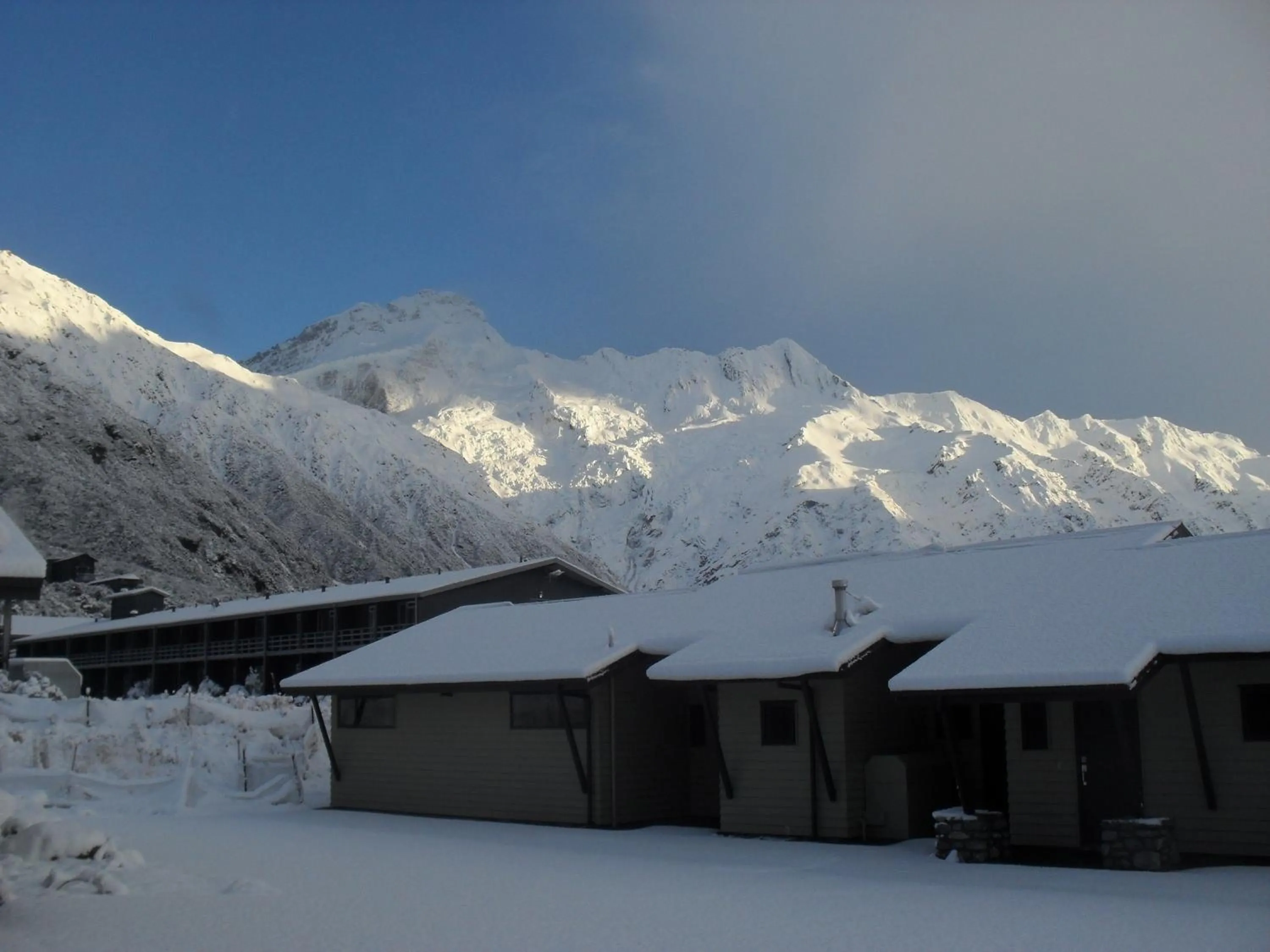 Facade/entrance in Aoraki Court Motel