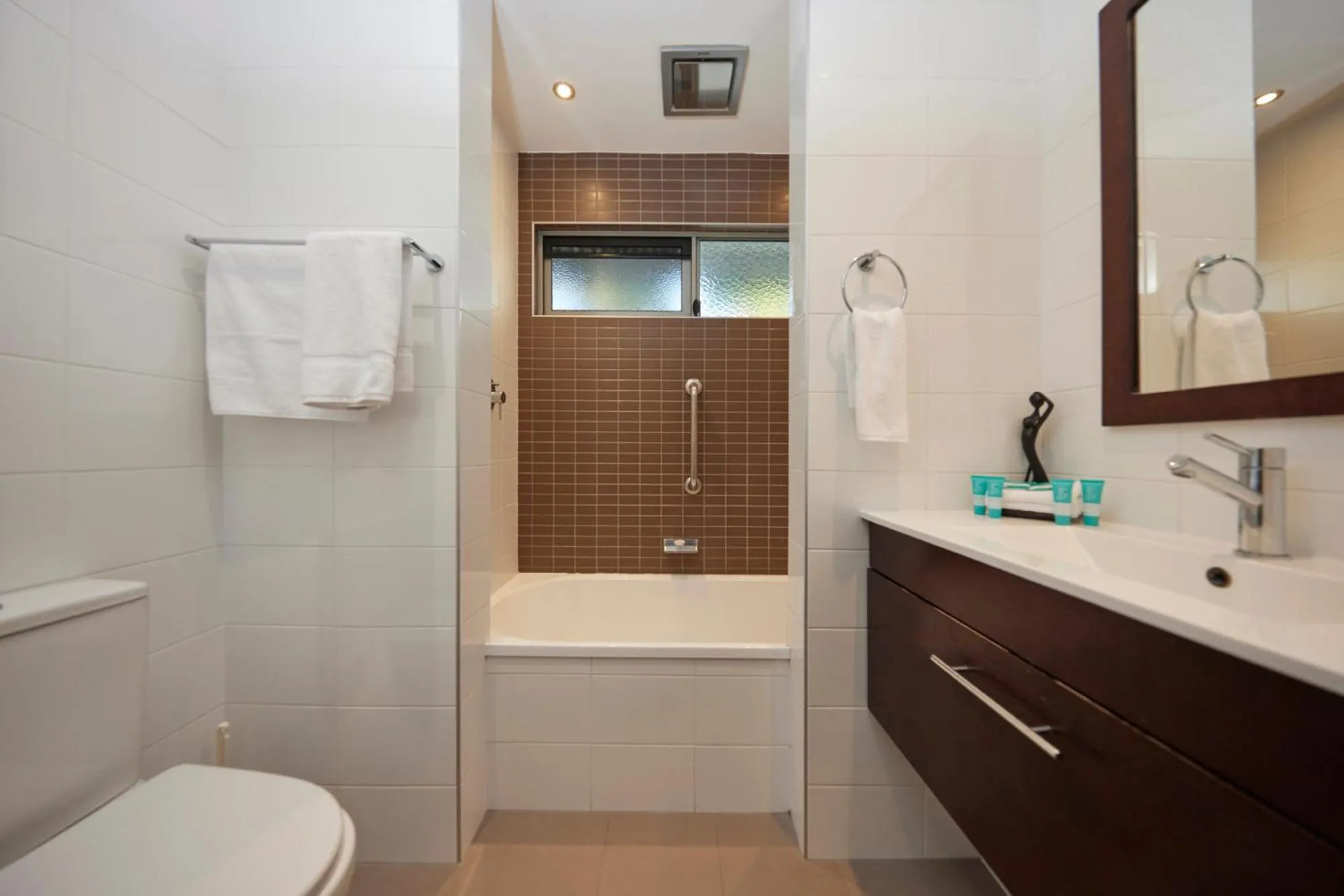 Toilet in Brisbane Holiday Village