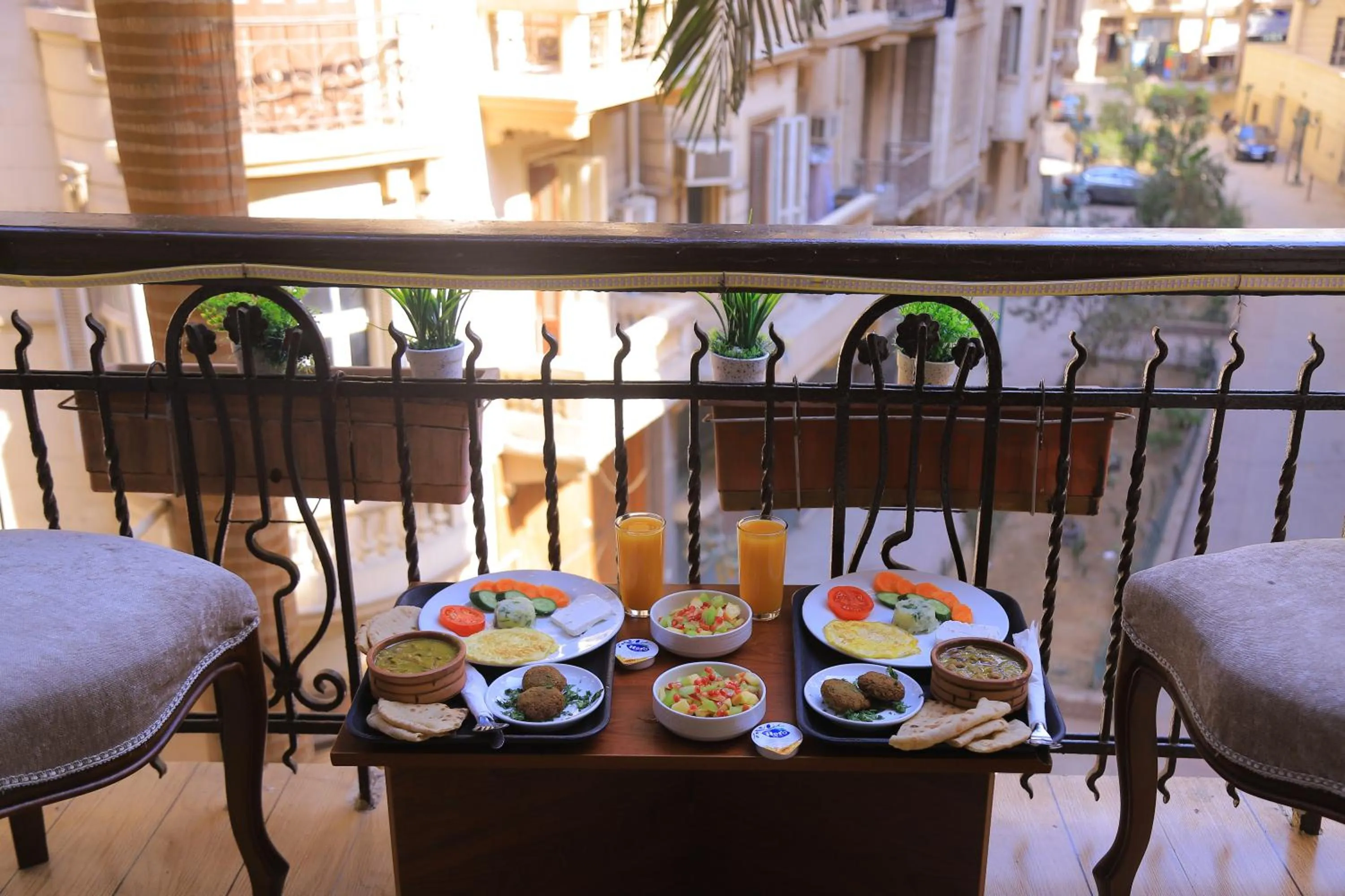 Breakfast in Holy Sheet Hostel