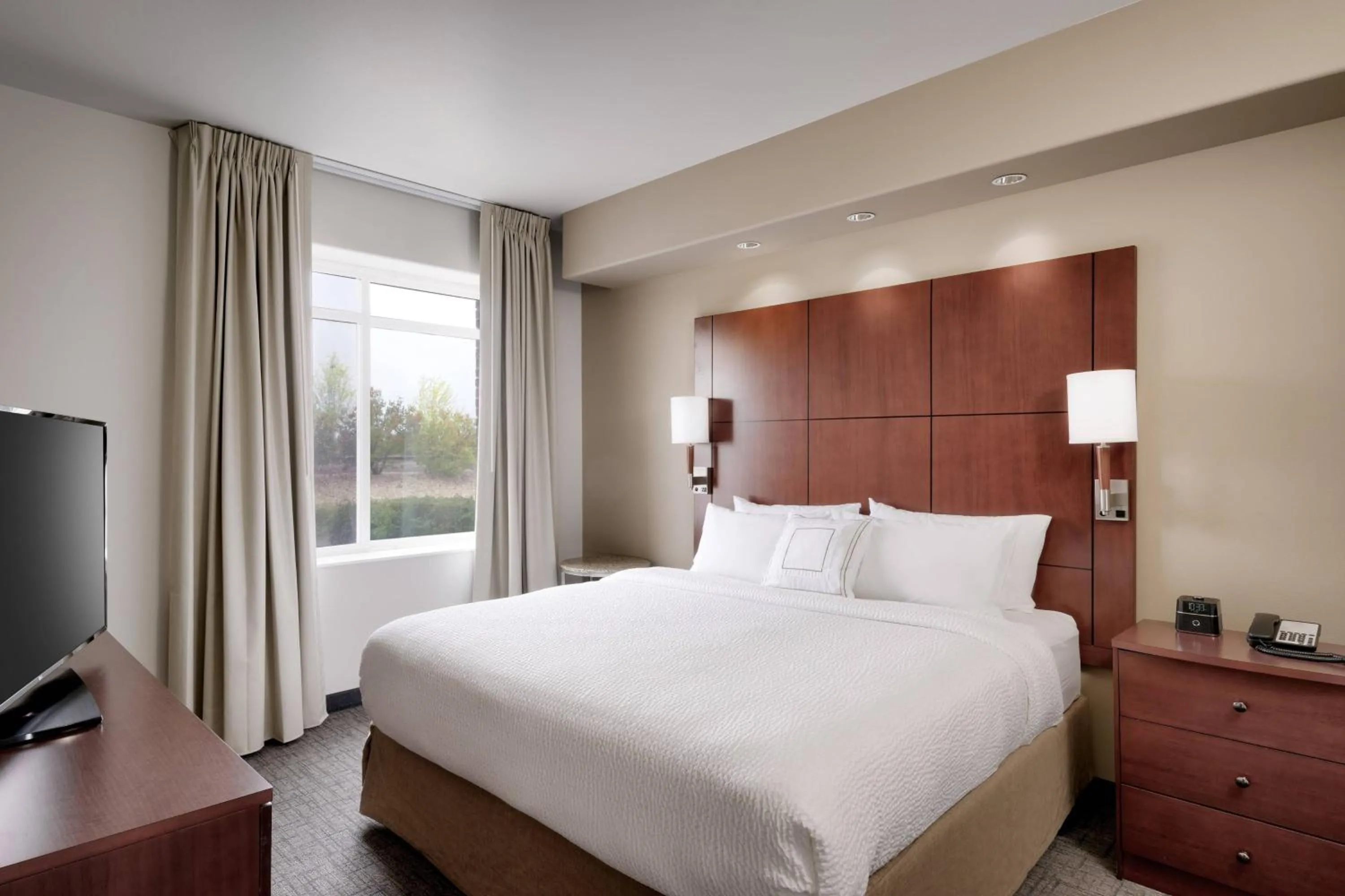 Bedroom, Bed in Residence Inn by Marriott Idaho Falls