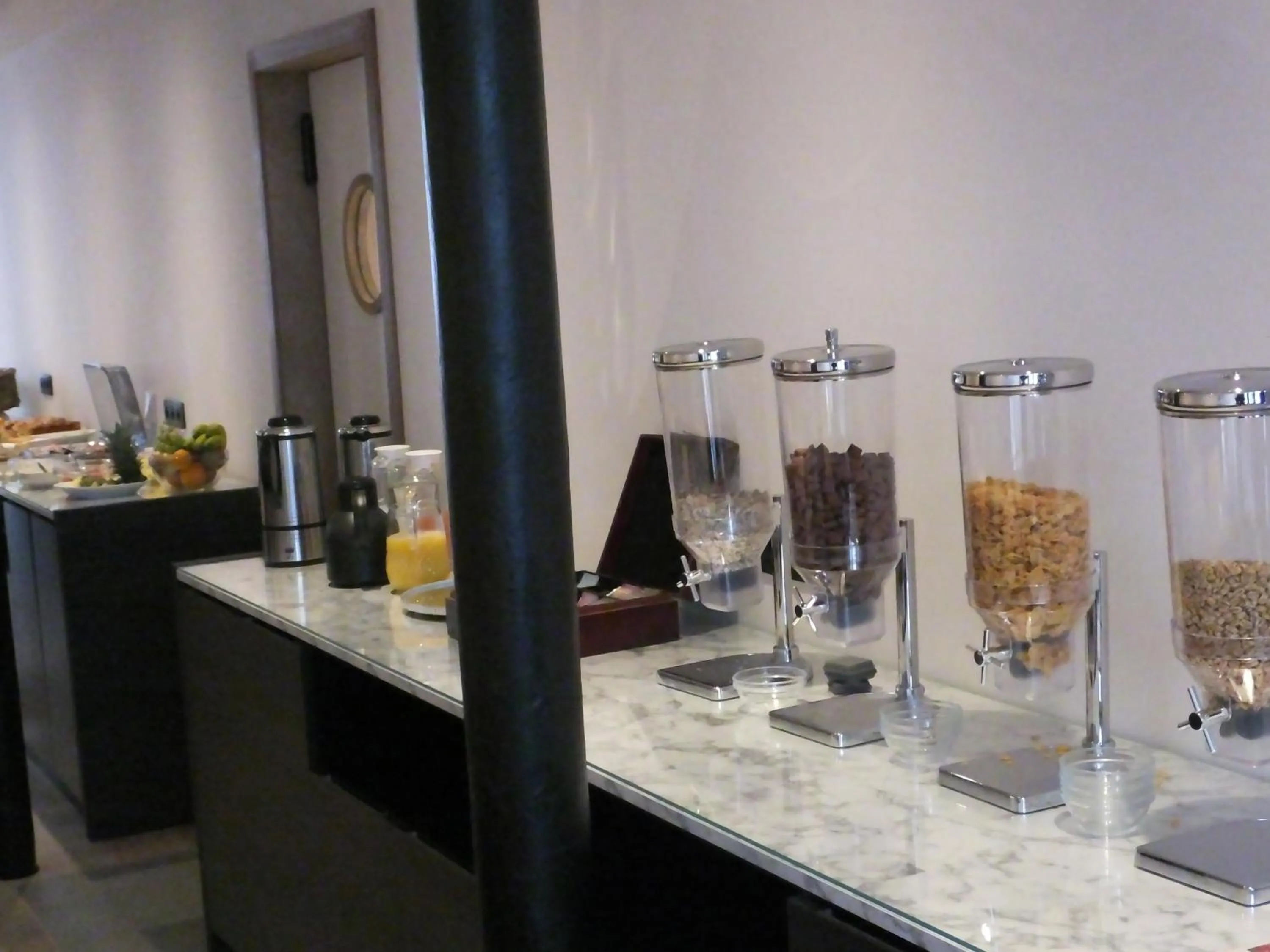Continental breakfast in Hotel Monarc