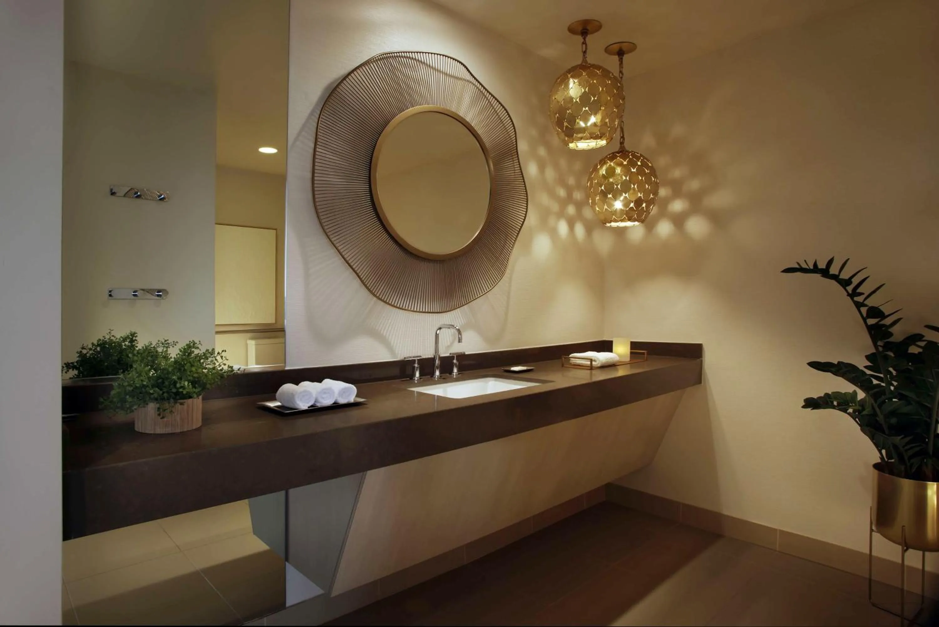 Bathroom in Hilton Omaha