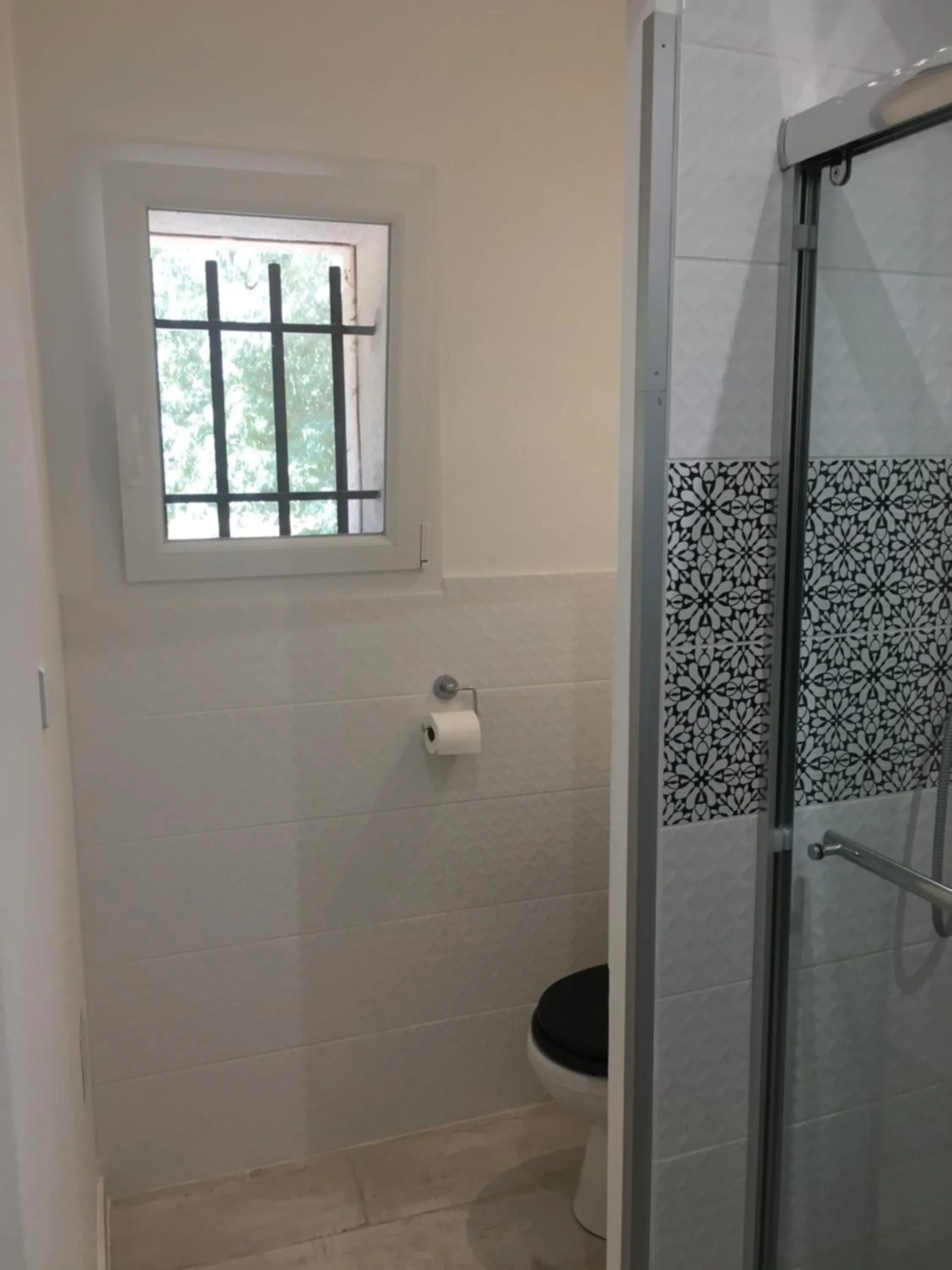 Bathroom in Le Mas aux Arômes