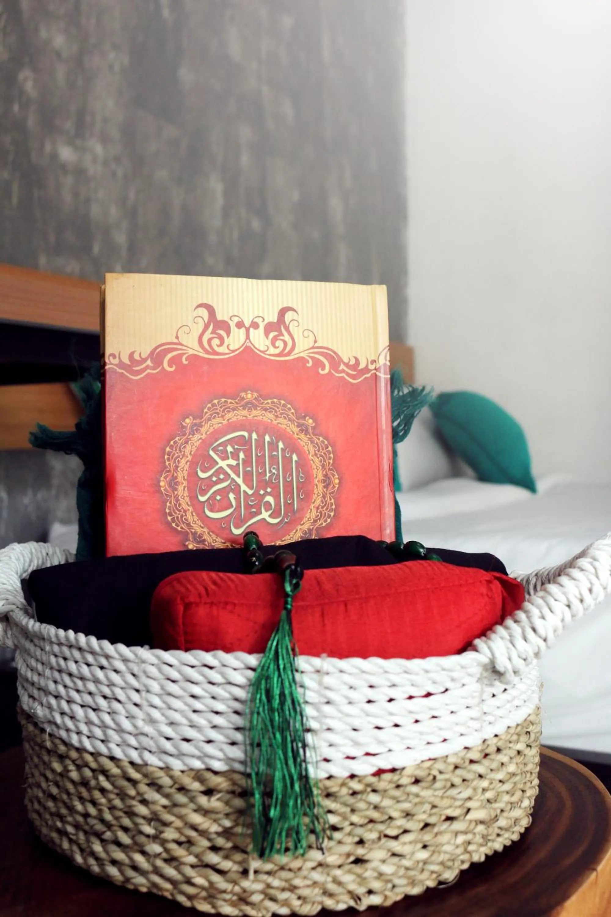 Property logo or sign, Bed in Hotel Jogja Kili Suci By Simply Homy