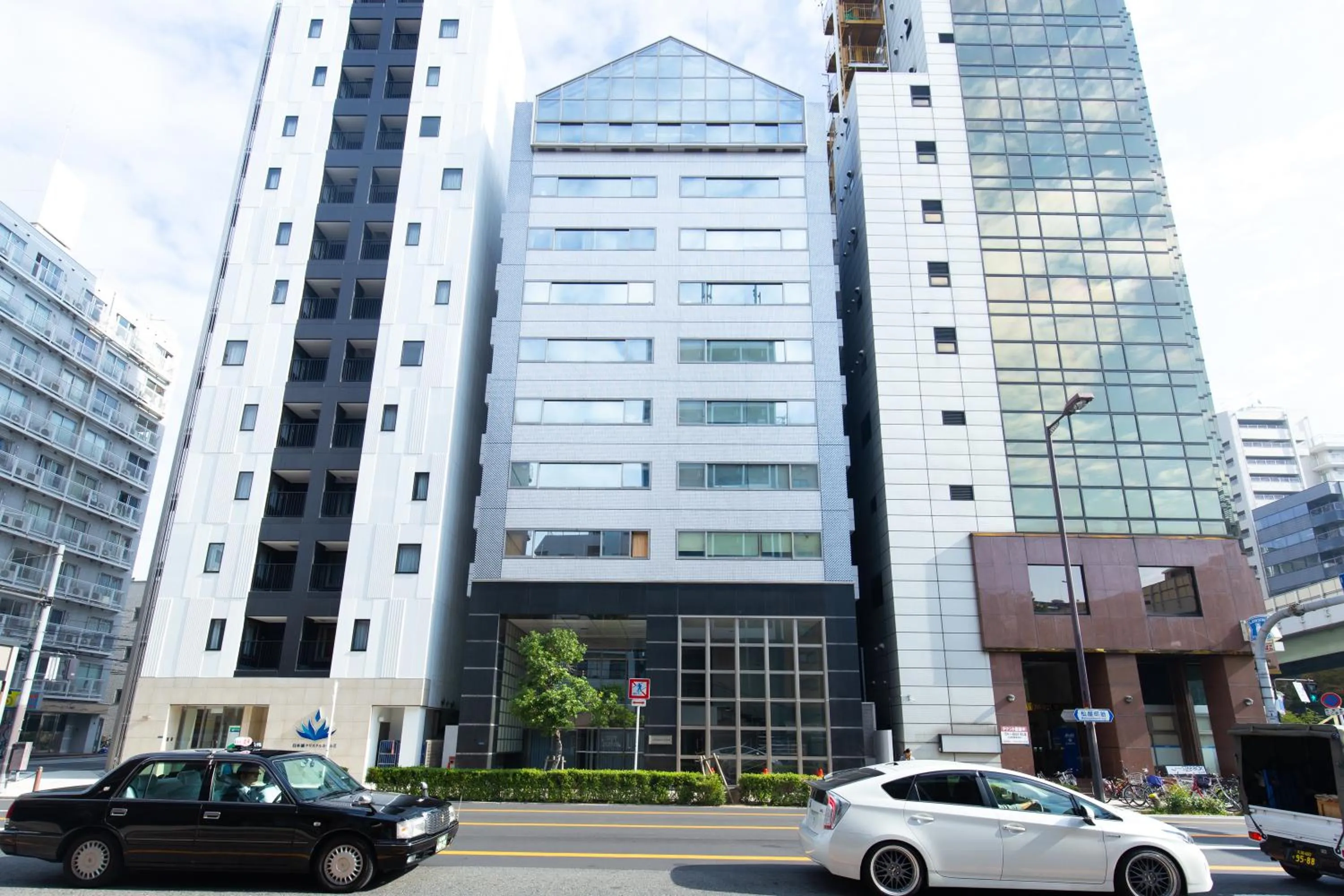 Property building in Fraise Nipponbashi -vacation rental-