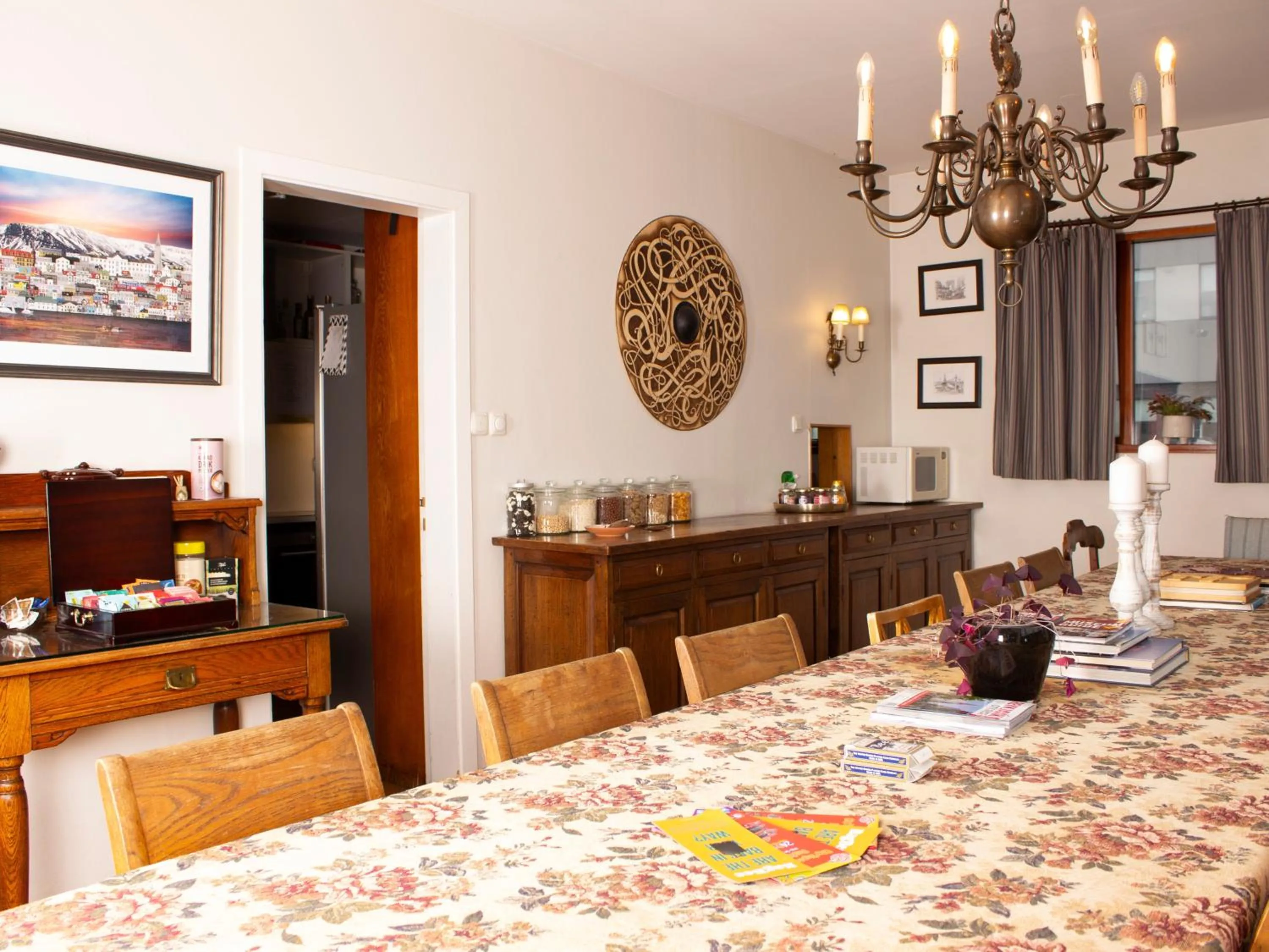 Dining area in Eric the Red Guesthouse