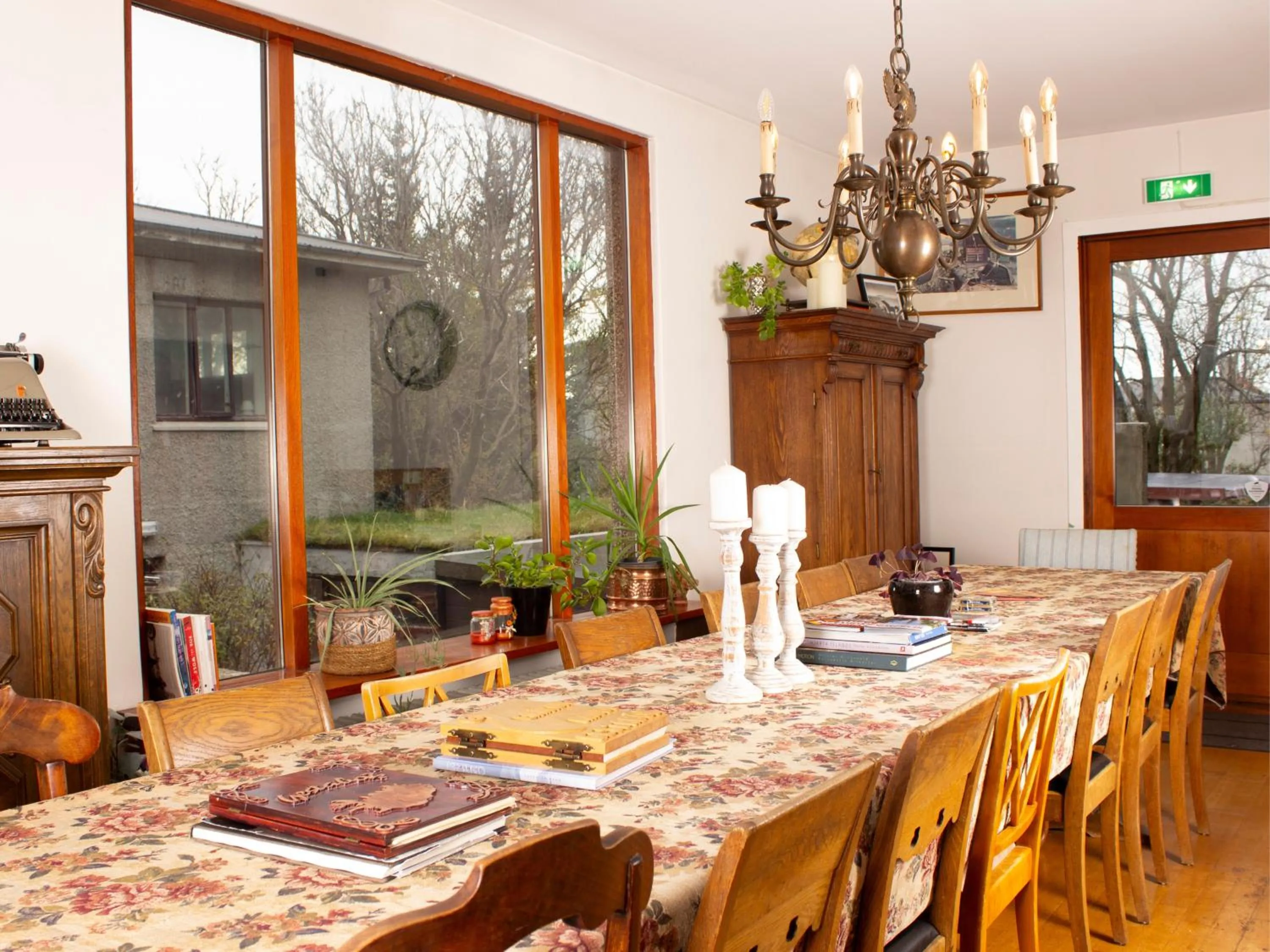 Living room in Eric the Red Guesthouse