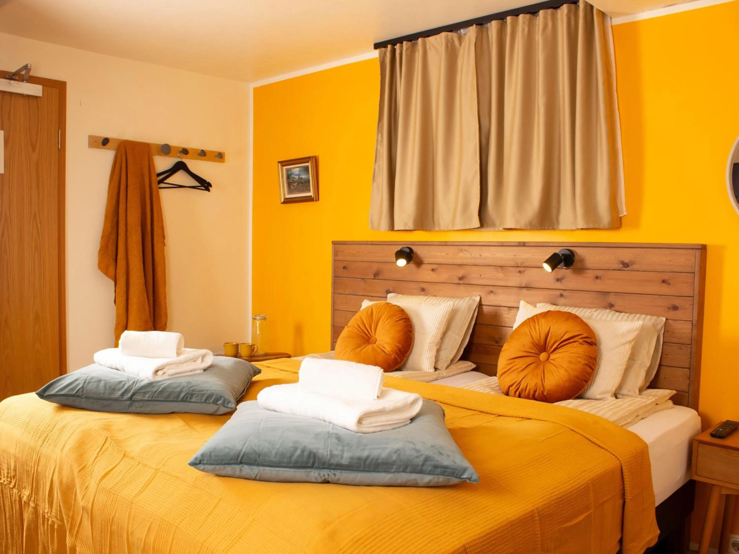 Bed in Eric the Red Guesthouse