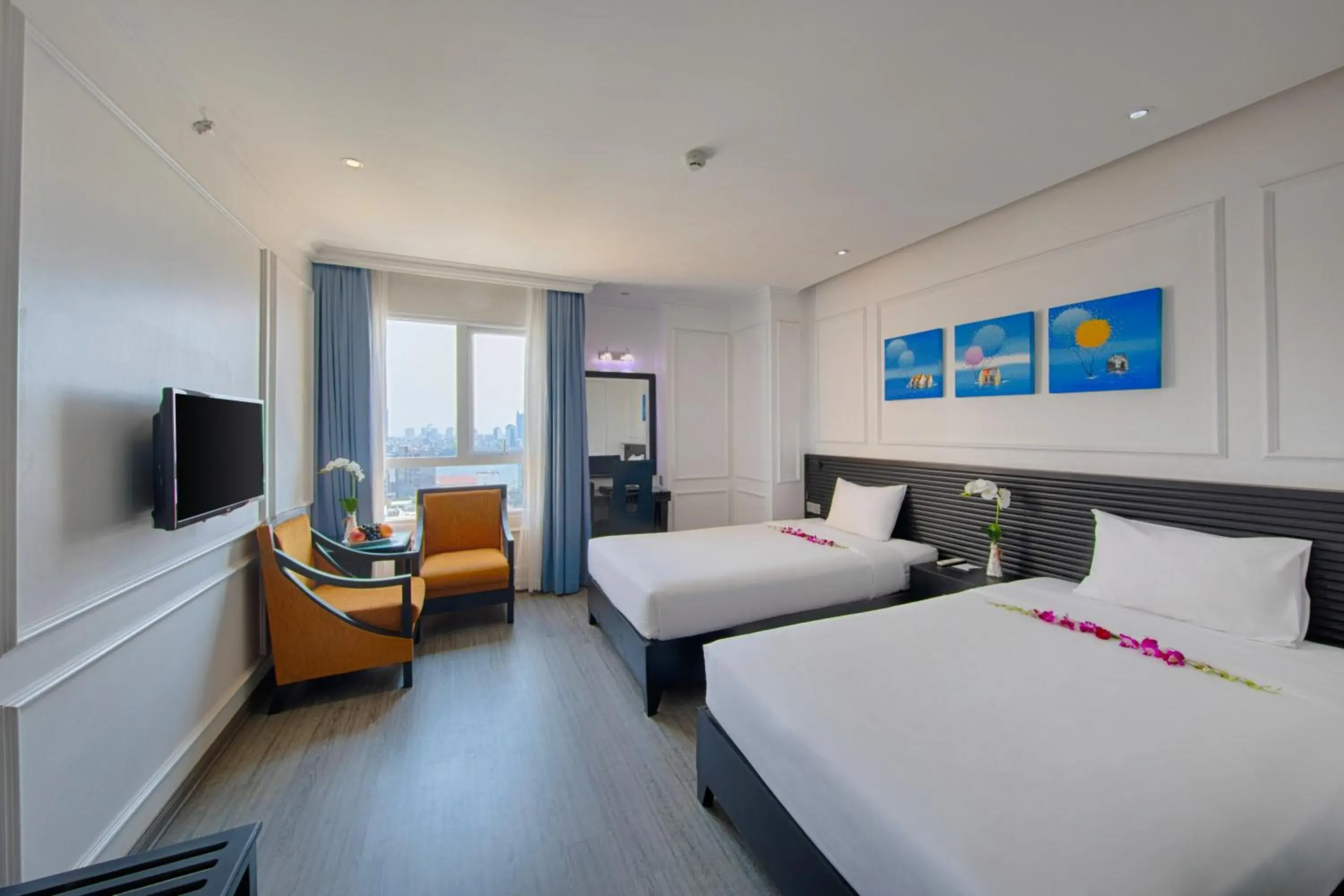 Deluxe Twin Room in Fivitel Boutique Da Nang Deluxe Twin Room in Fivitel Boutique Da Nang