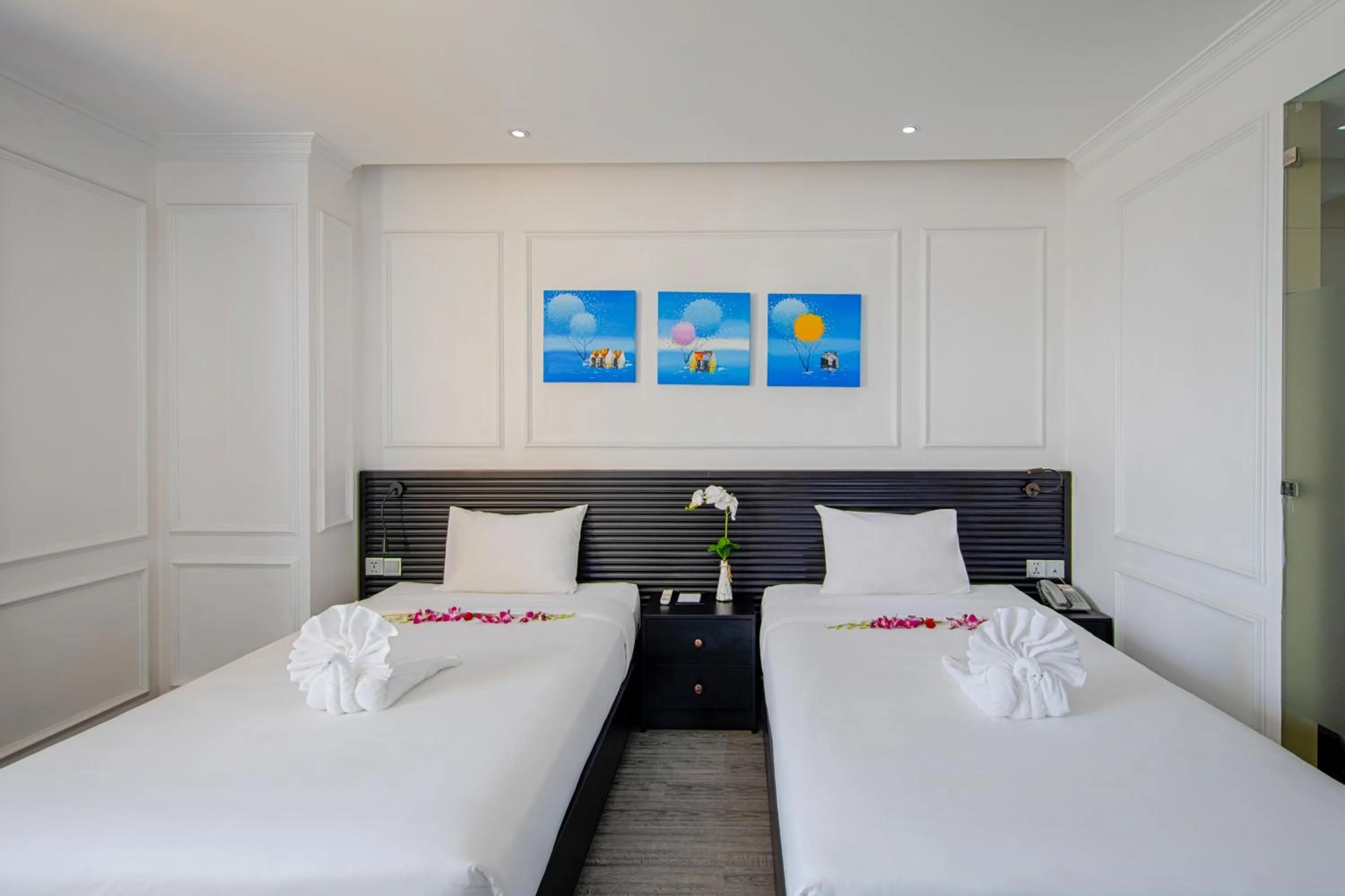 Bedroom, Bed in Fivitel Boutique Da Nang